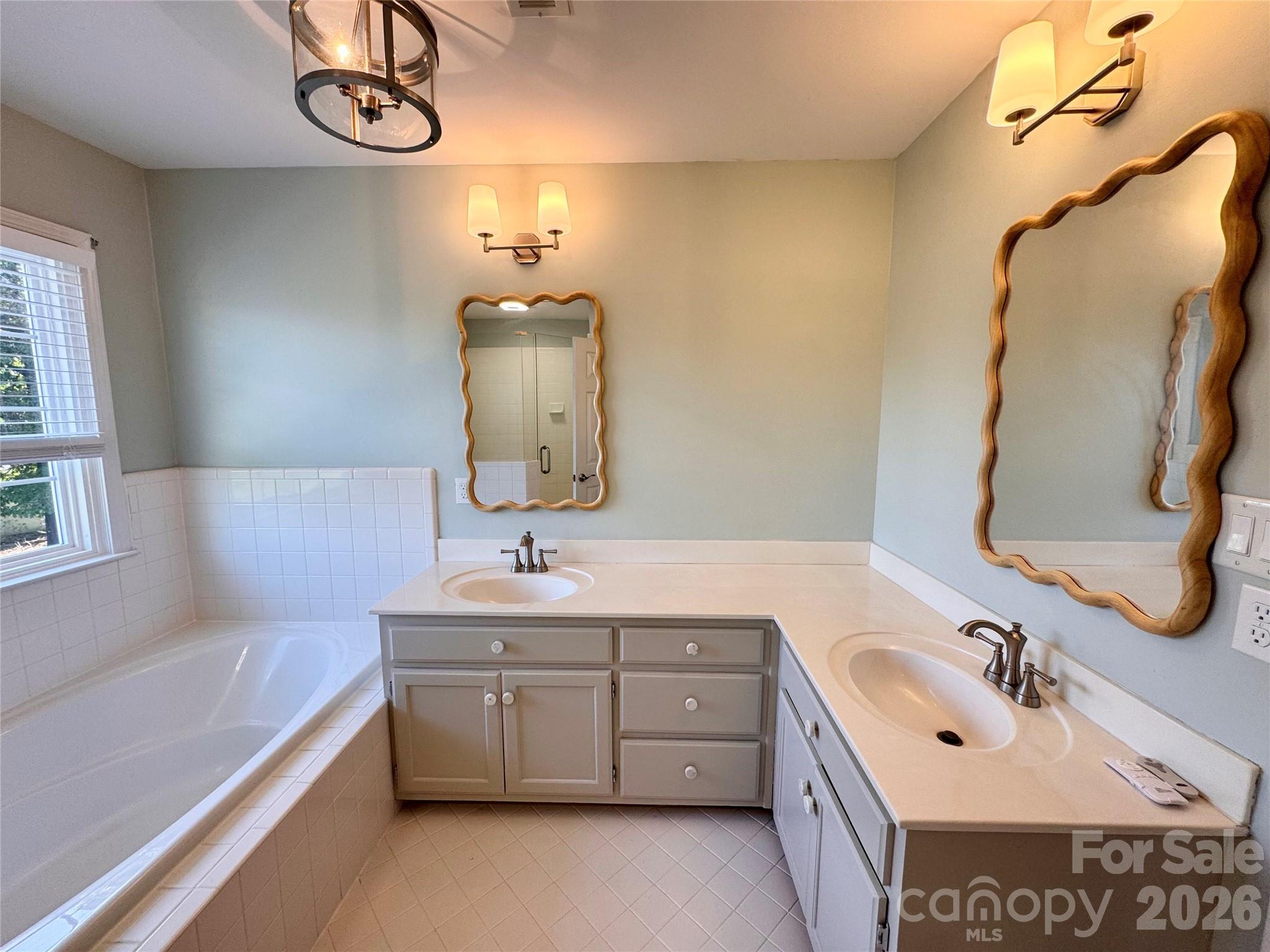 7101 Founders Way Property Photo 16