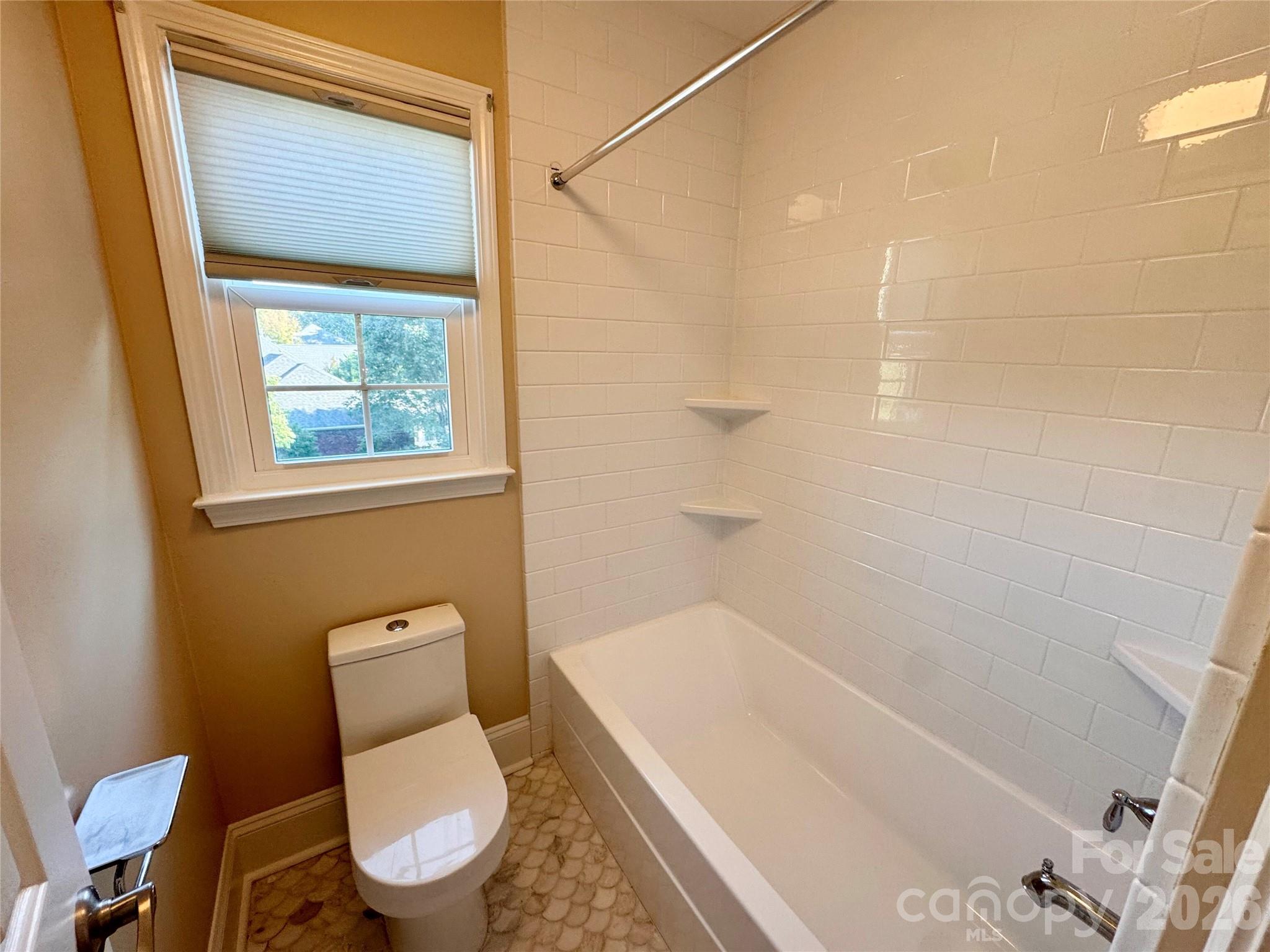 7101 Founders Way Property Photo 20