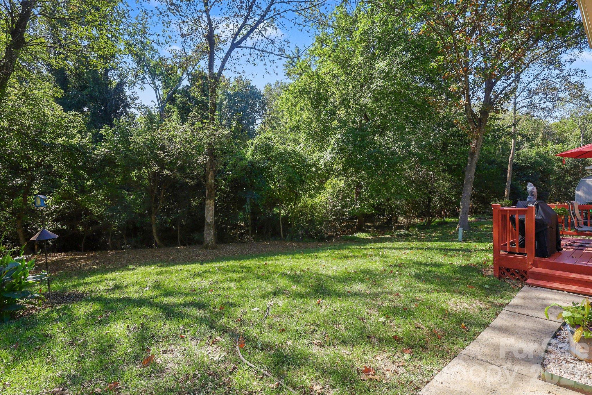 640 Heather Lane Property Photo 15