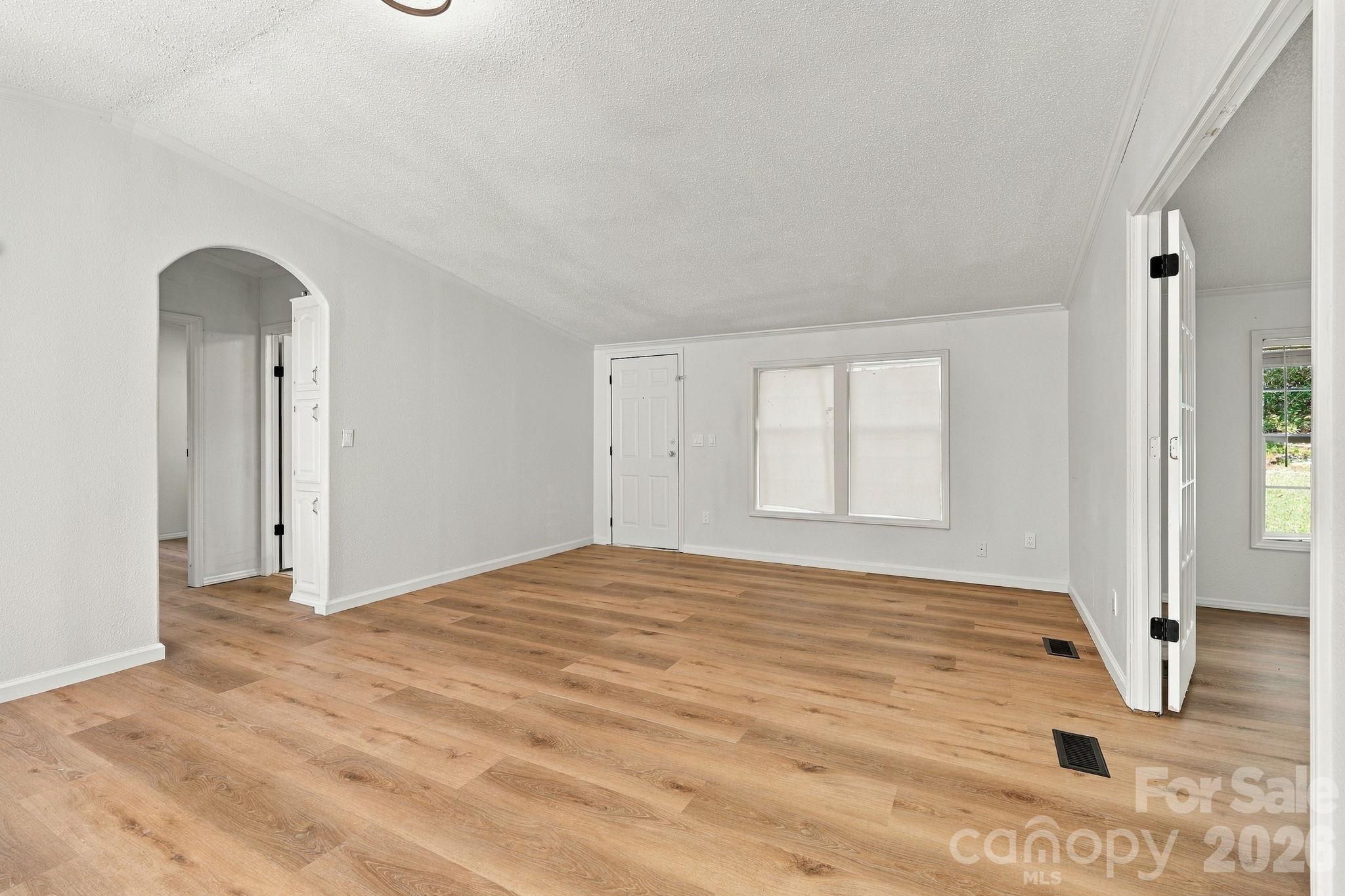 323 Dogwood Road Property Photo 14