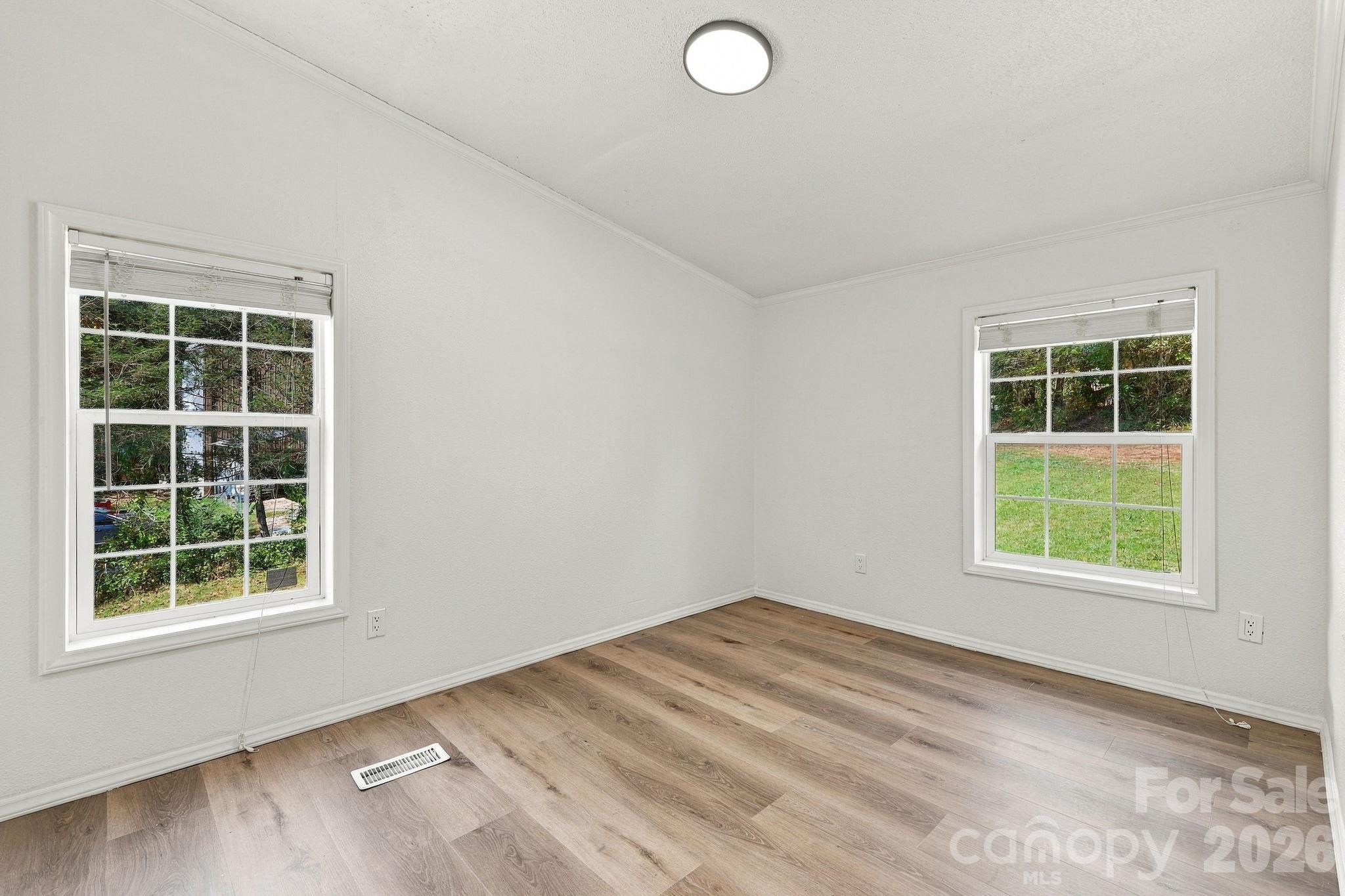 323 Dogwood Road Property Photo 19