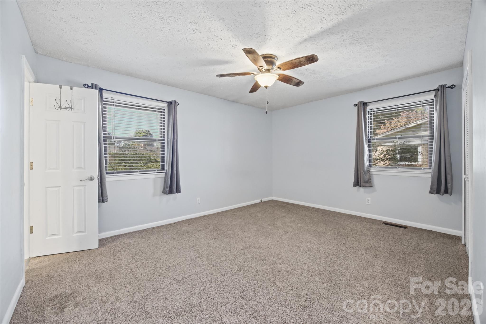 805 Waters Street Property Photo 18