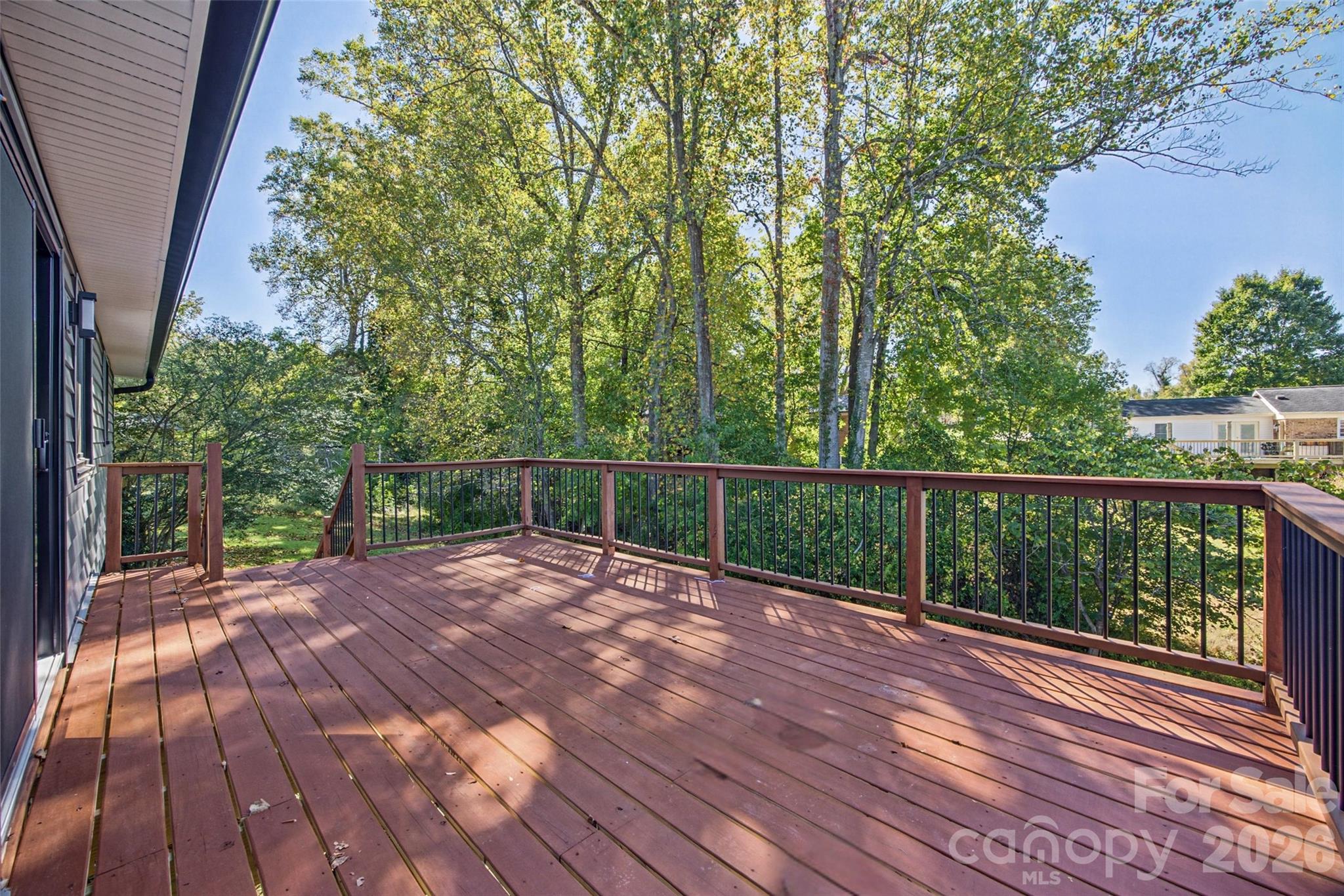 805 Waters Street Property Photo 29