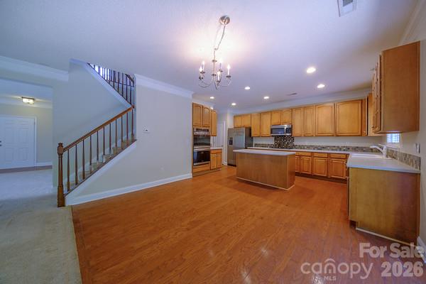13325 Pontchatrain Avenue Property Photo 7