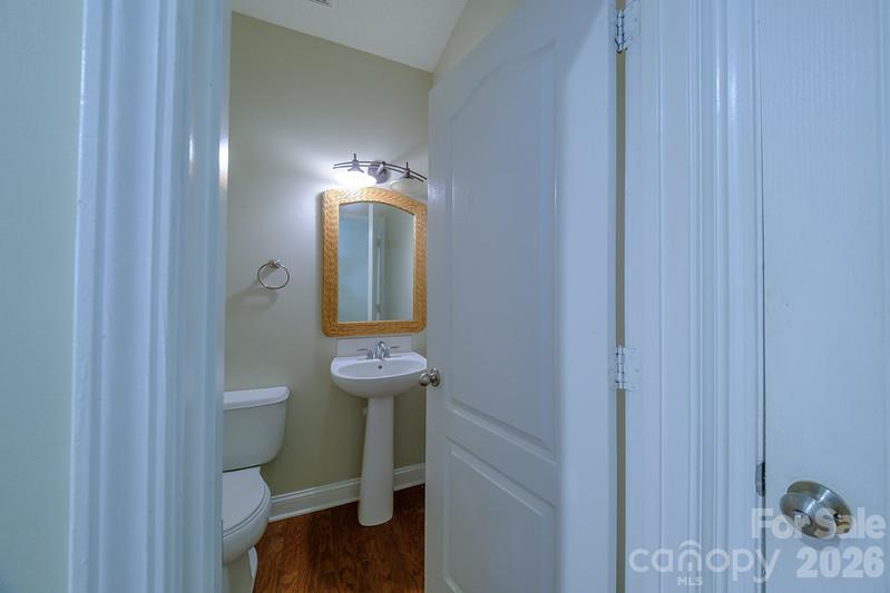 13325 Pontchatrain Avenue Property Photo 8
