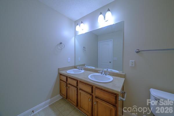 13325 Pontchatrain Avenue Property Photo 12