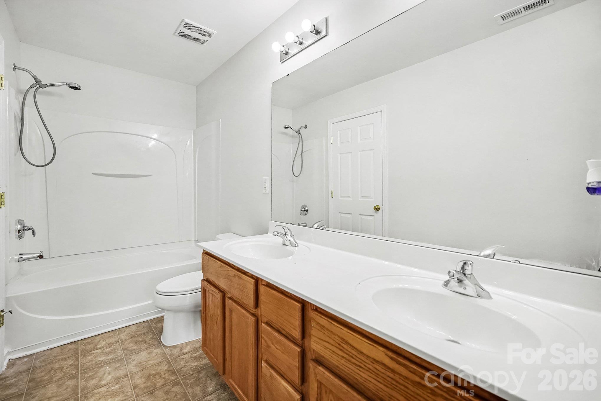 417 Caddy Street Property Photo 28