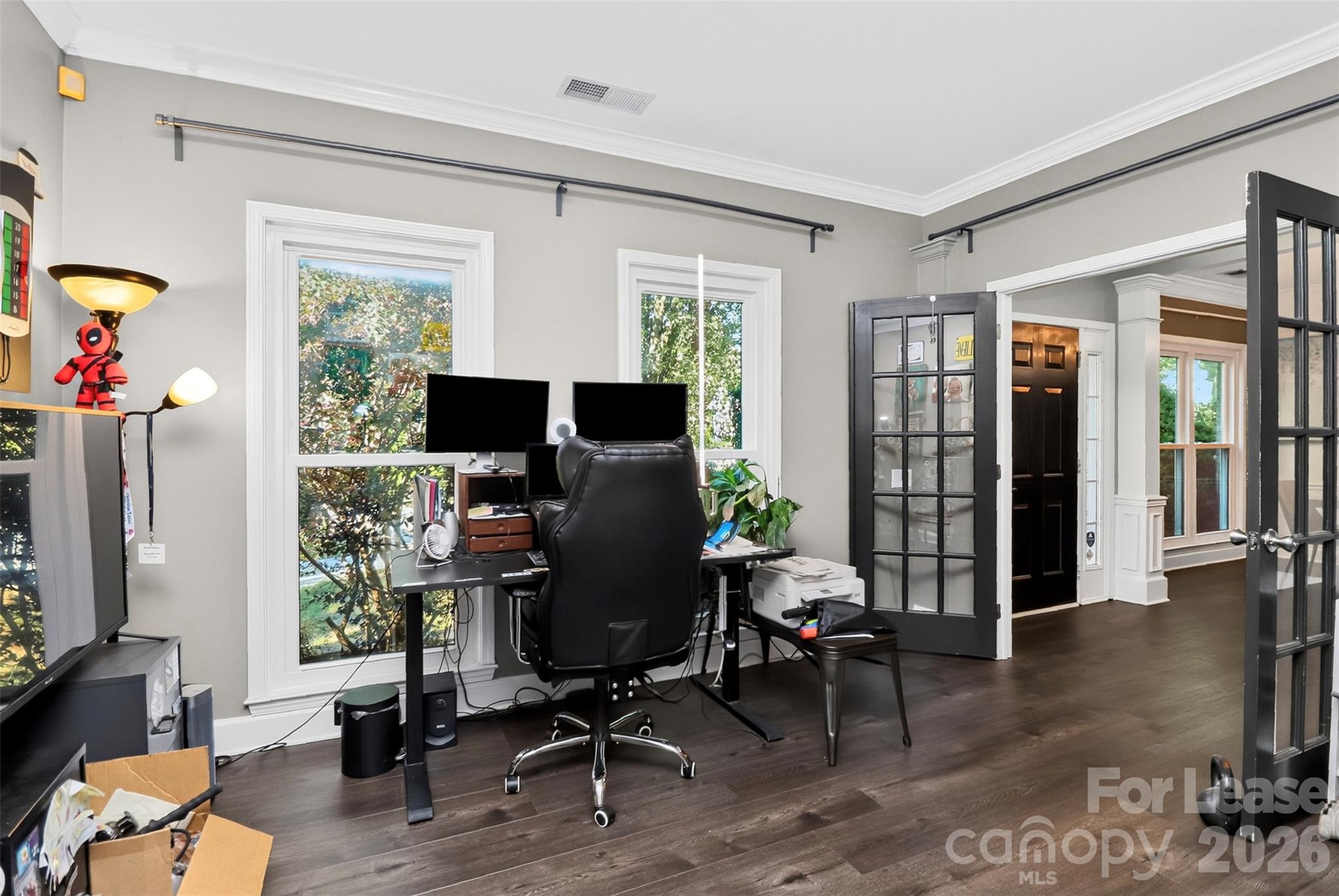 8437 Bridgestone Drive Property Photo 8