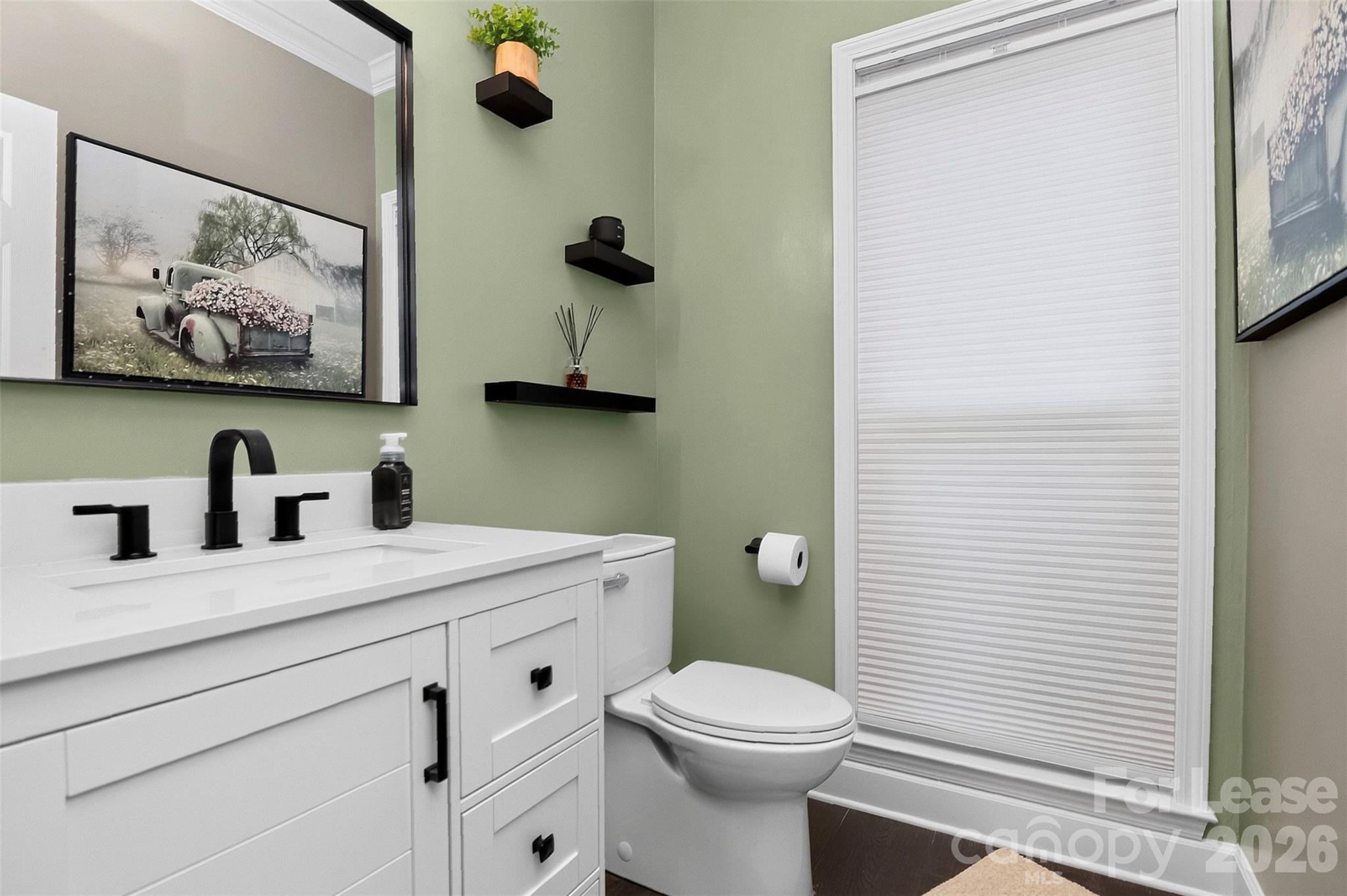 8437 Bridgestone Drive Property Photo 9