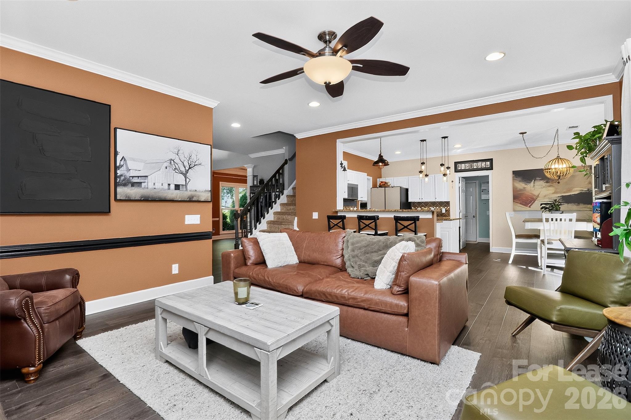 8437 Bridgestone Drive Property Photo 12