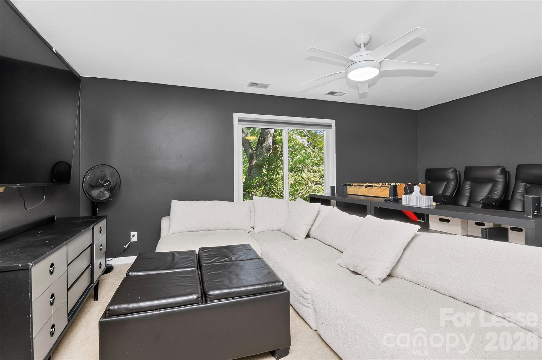 8437 Bridgestone Drive Property Photo 28