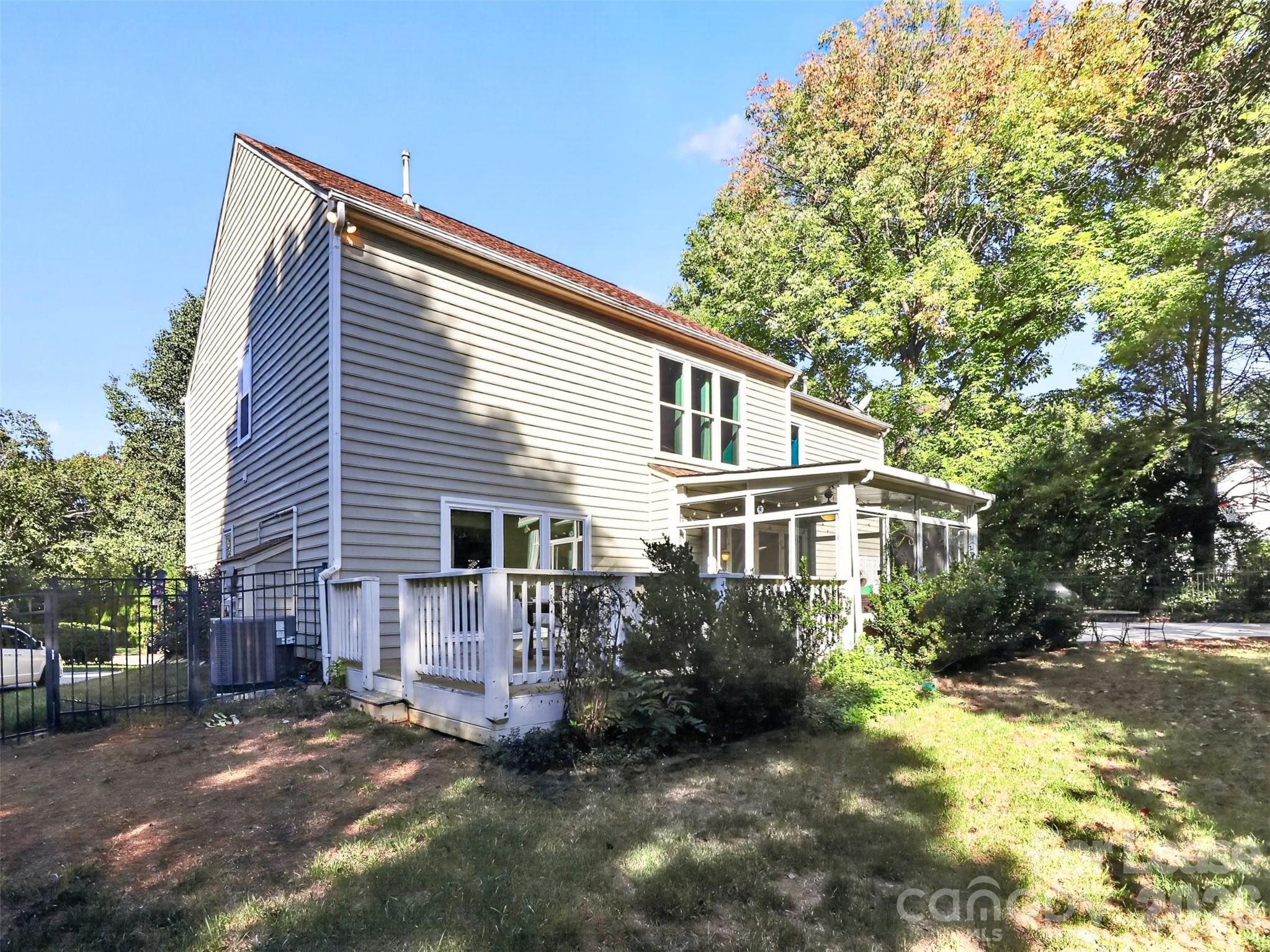 8437 Bridgestone Drive Property Photo 42