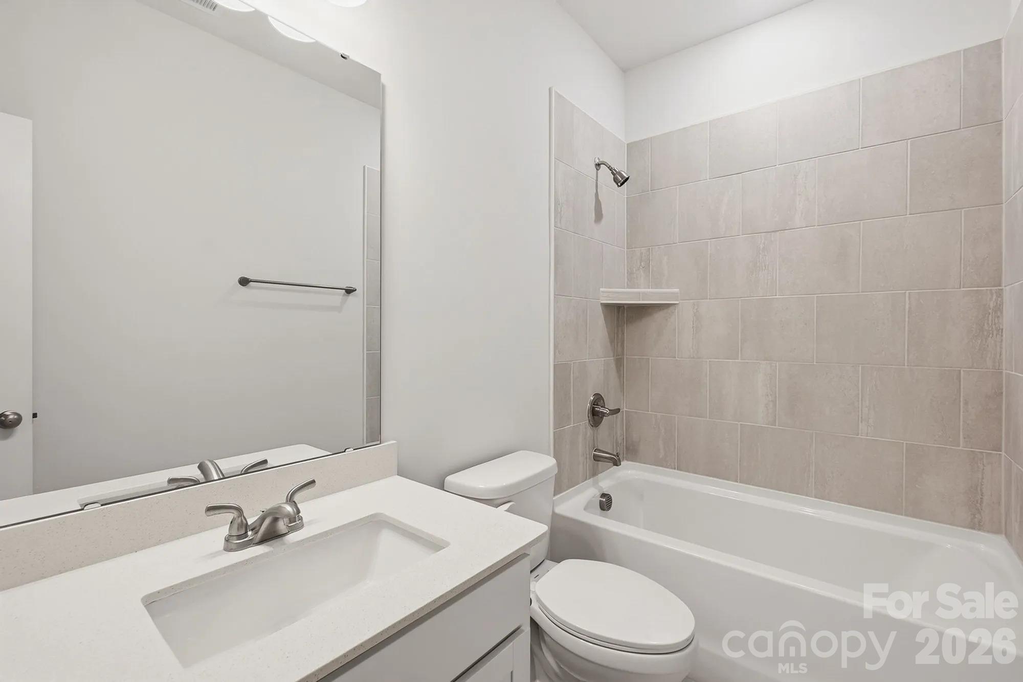 4632 Lakeview Road 6 Property Photo 7