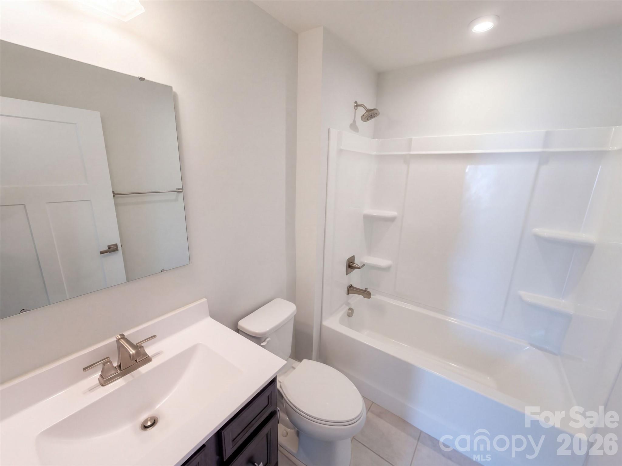 599 Grandiflora Avenue Property Photo 12