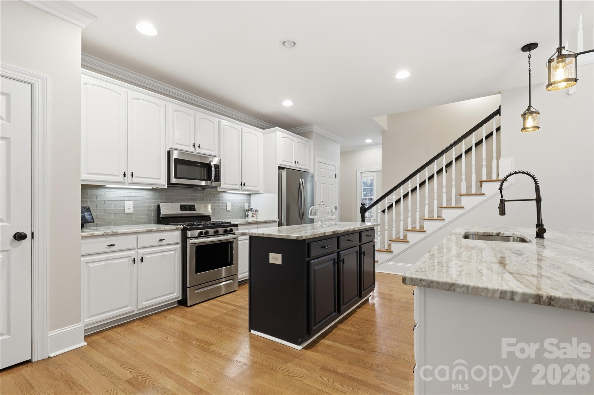 714 Bridgewater Drive Property Photo 10