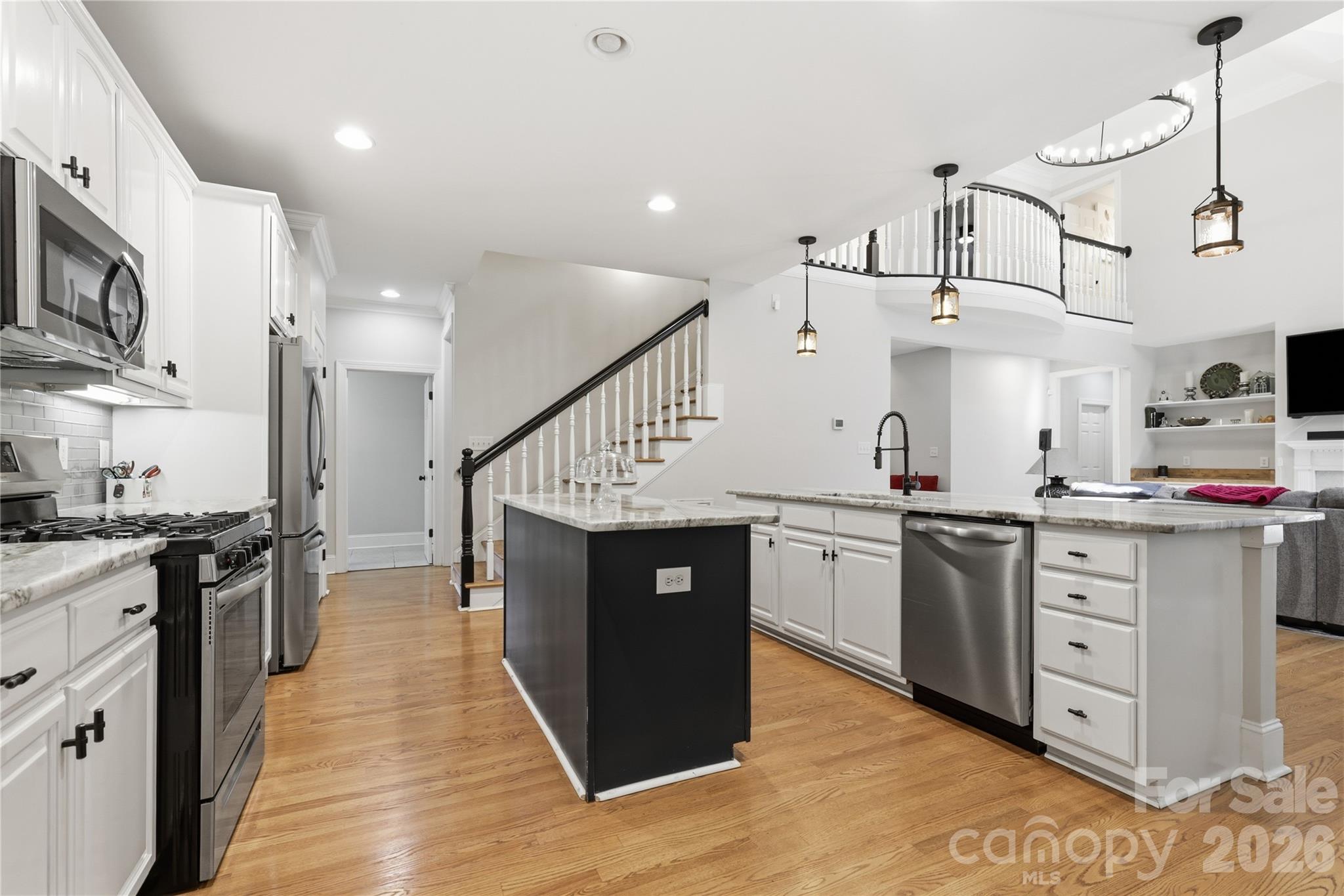 714 Bridgewater Drive Property Photo 14