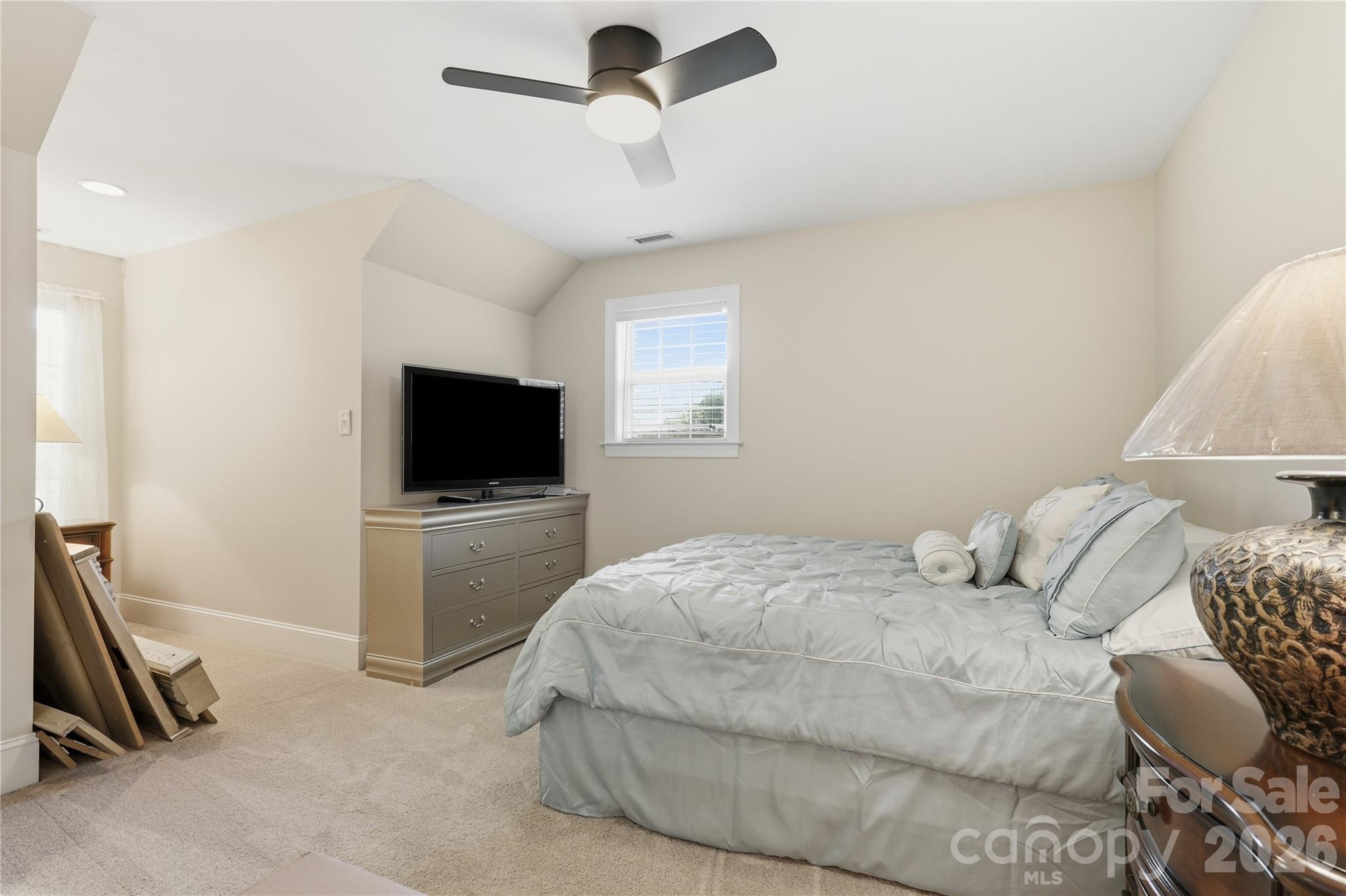 714 Bridgewater Drive Property Photo 30