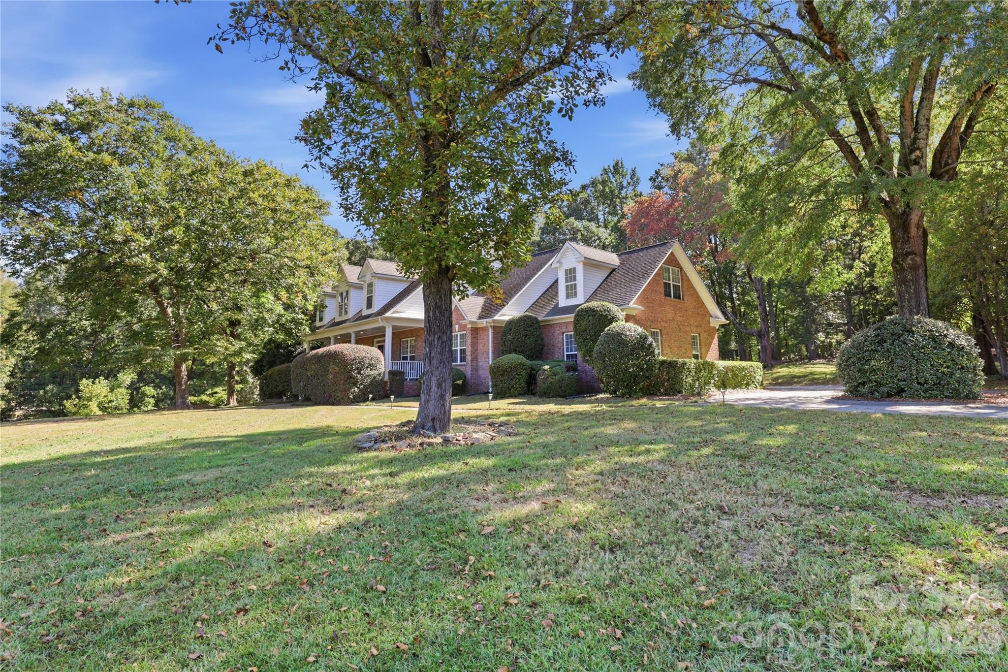 714 Bridgewater Drive Property Photo 45