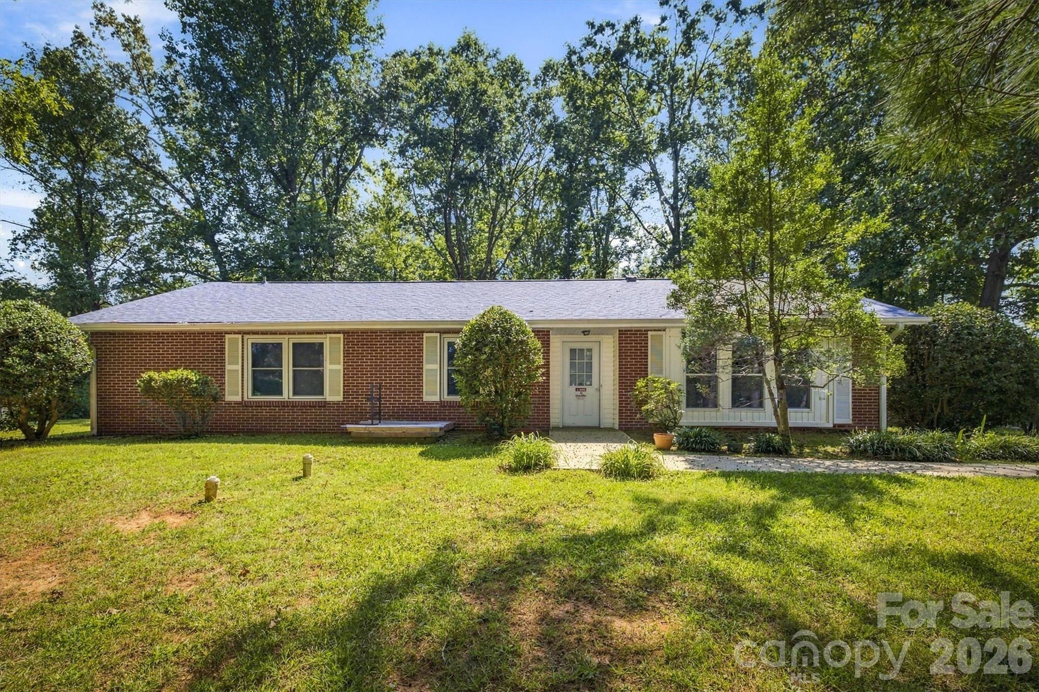 114 Fairview Road Property Photo 1
