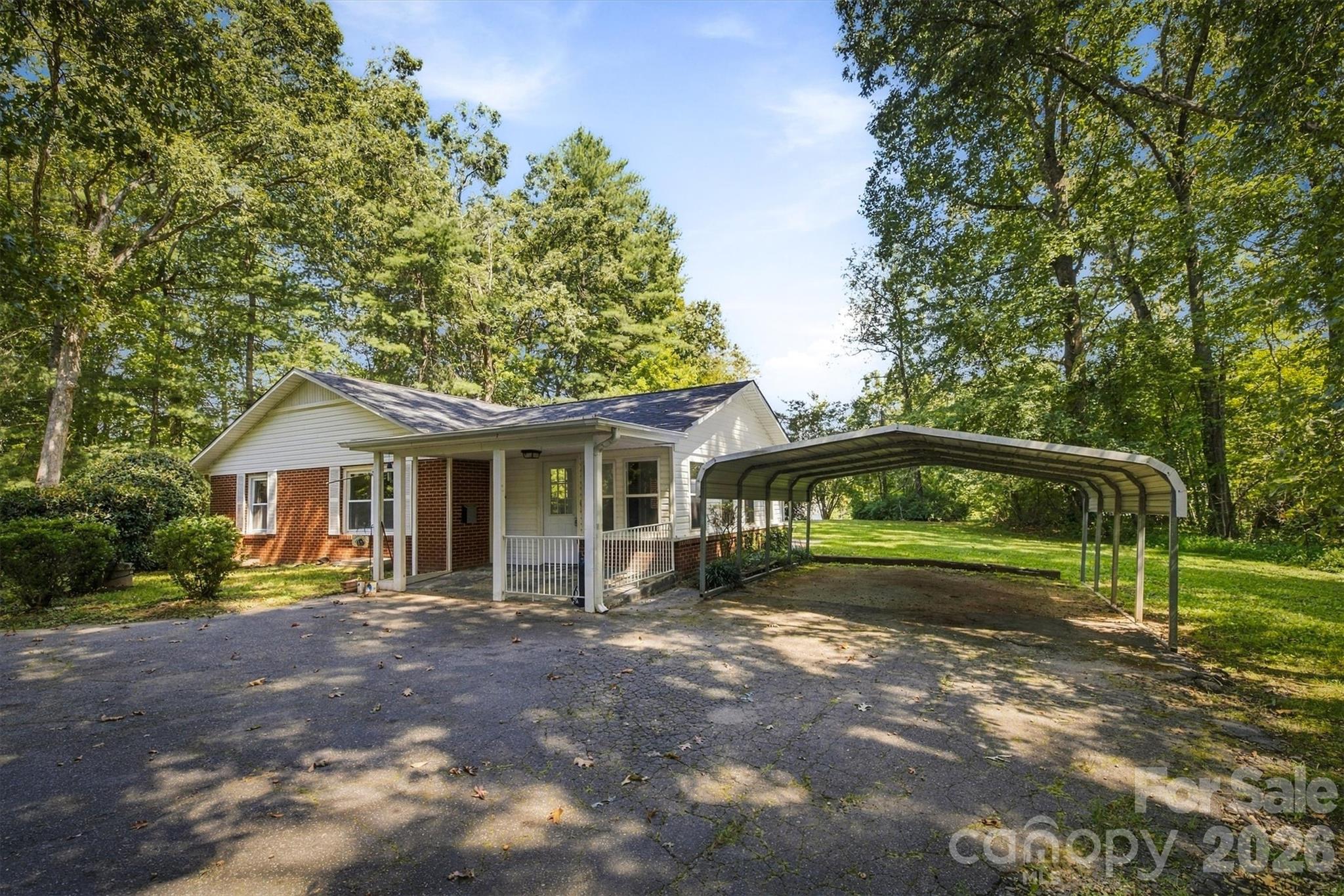 114 Fairview Road Property Photo 4