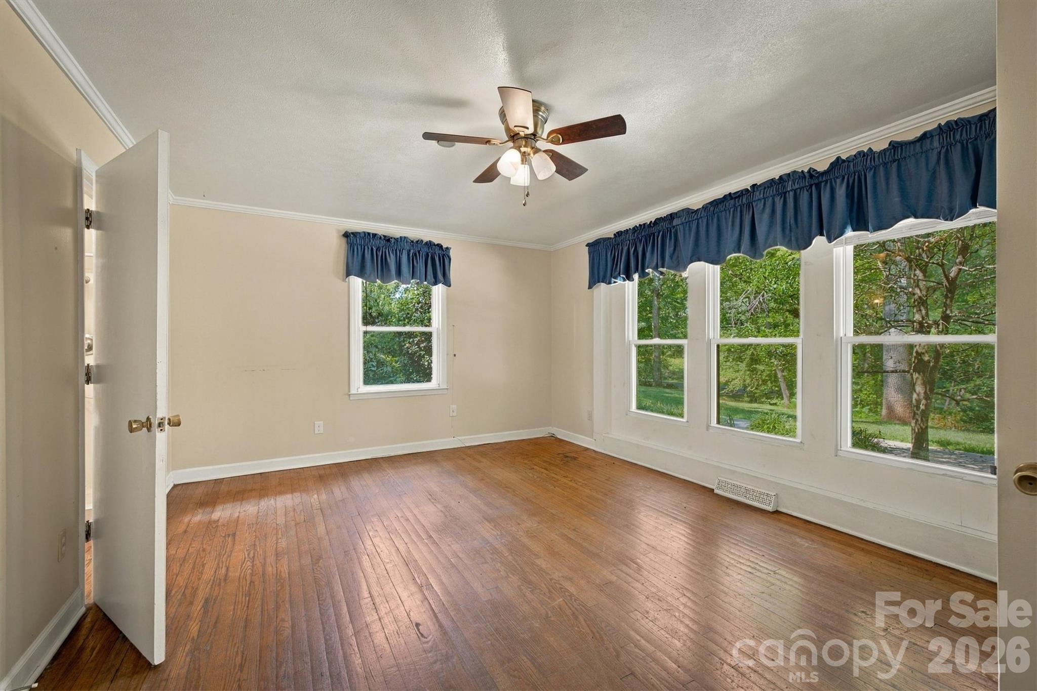114 Fairview Road Property Photo 13