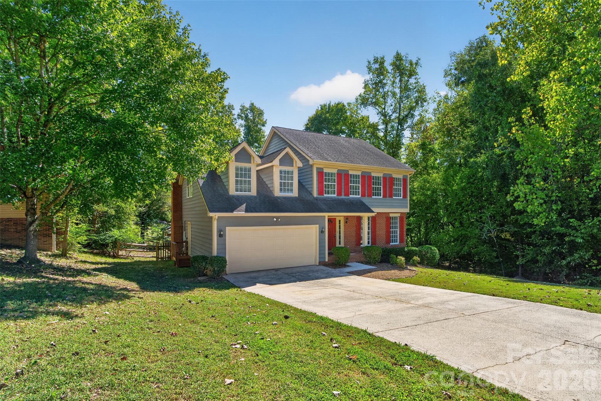 12427 Woodside Falls Road Property Photo 5