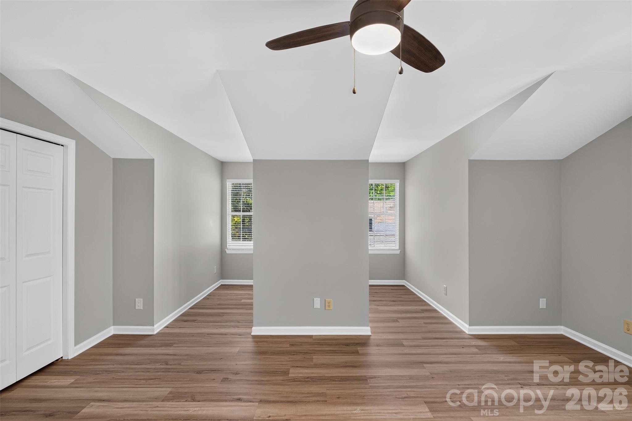 12427 Woodside Falls Road Property Photo 28