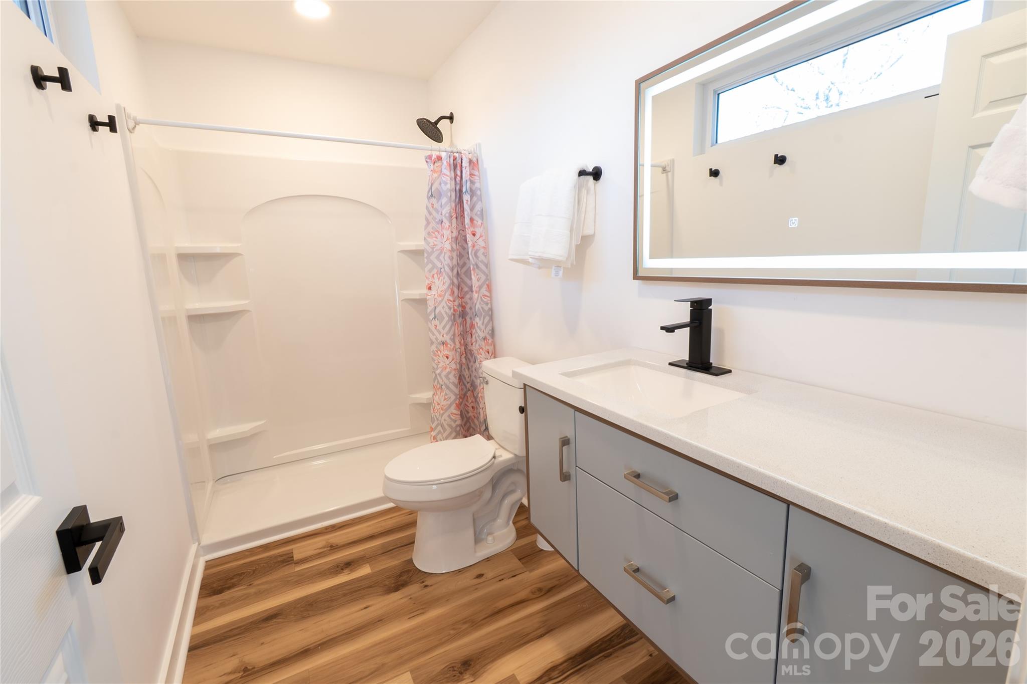 1050 Barnett Drive Property Photo 8