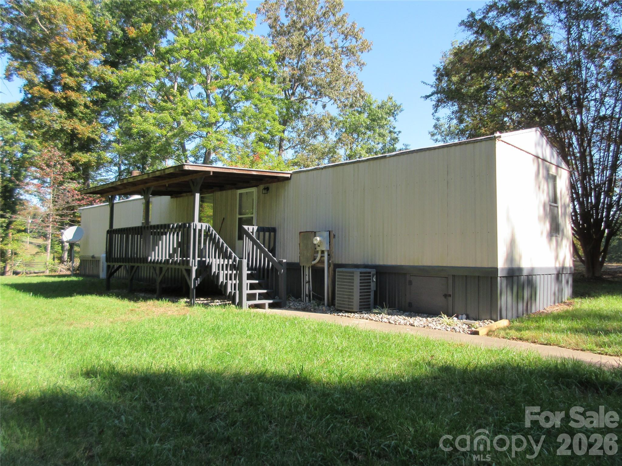 991 Horn Mill Road Property Photo 4