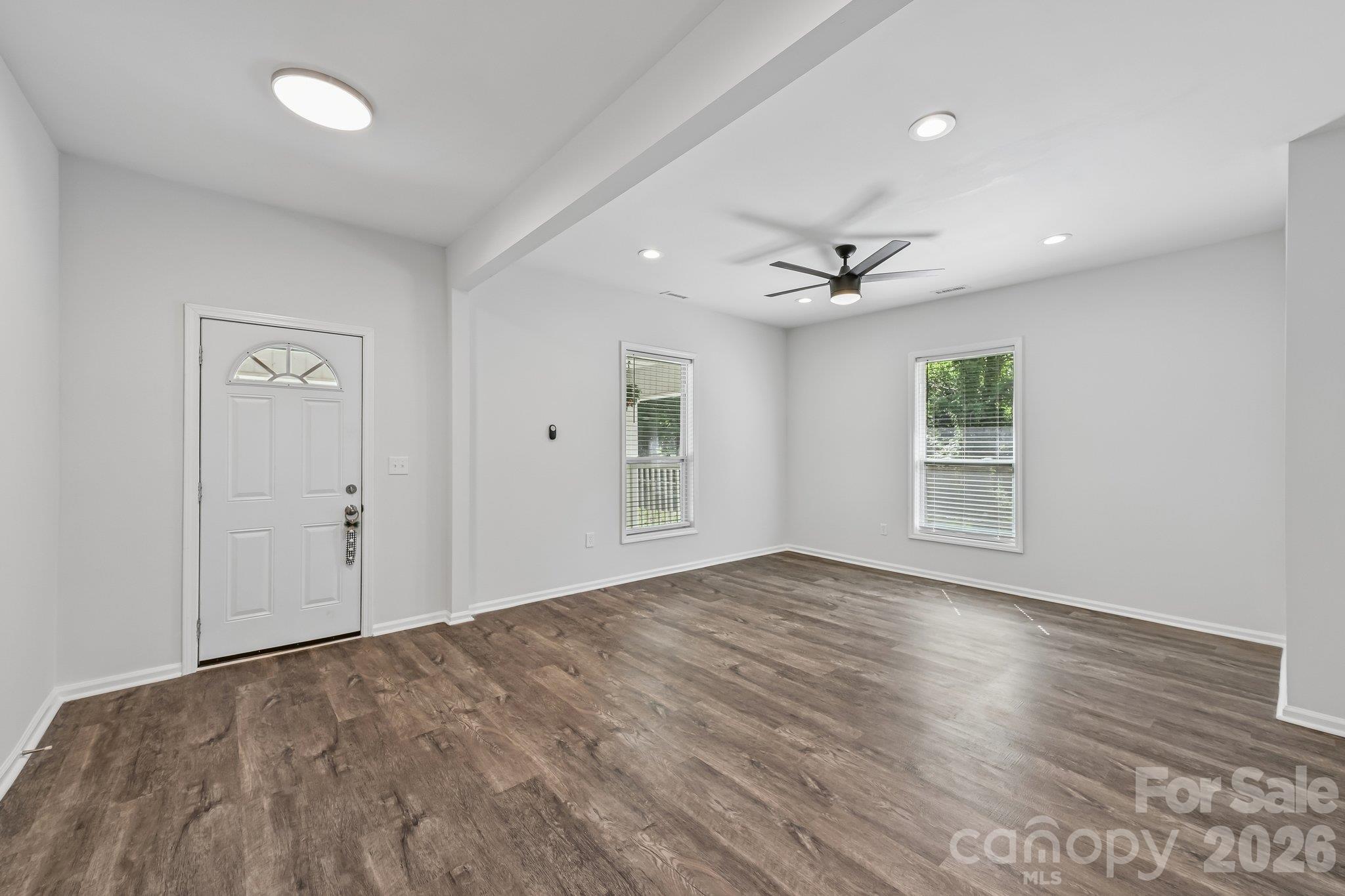 2509 Gardner Street Property Photo 3