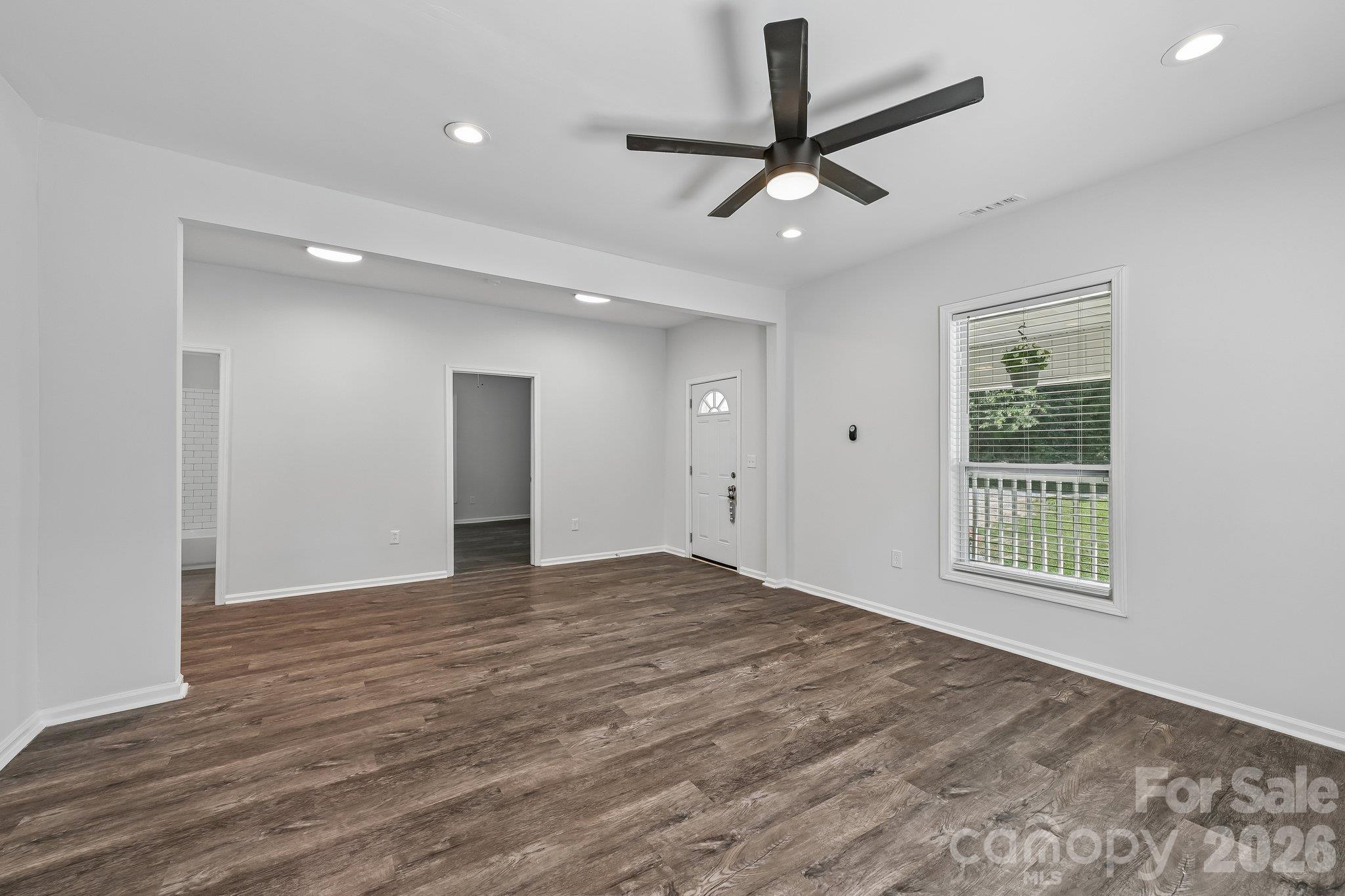 2509 Gardner Street Property Photo 11