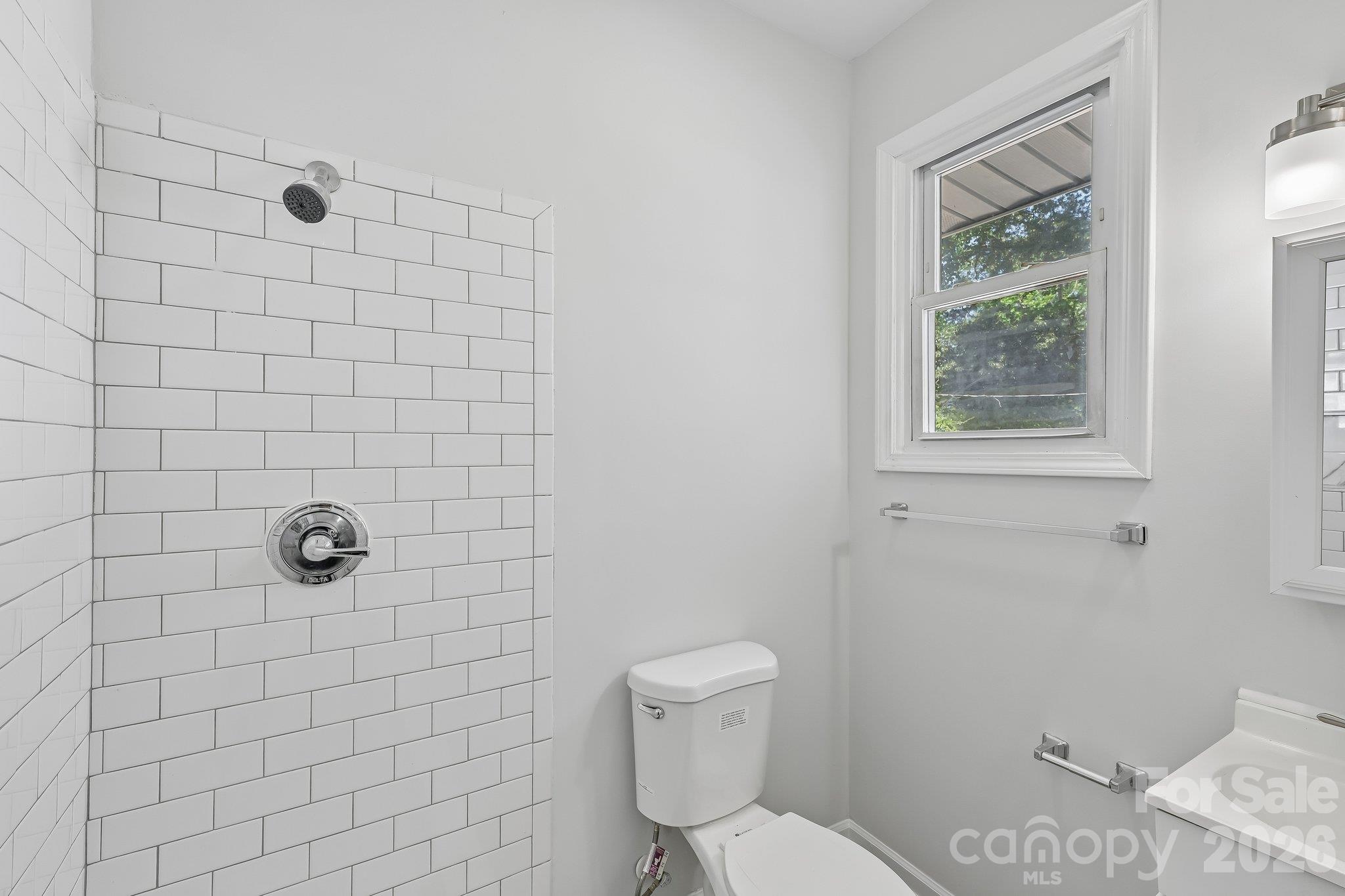 2509 Gardner Street Property Photo 30