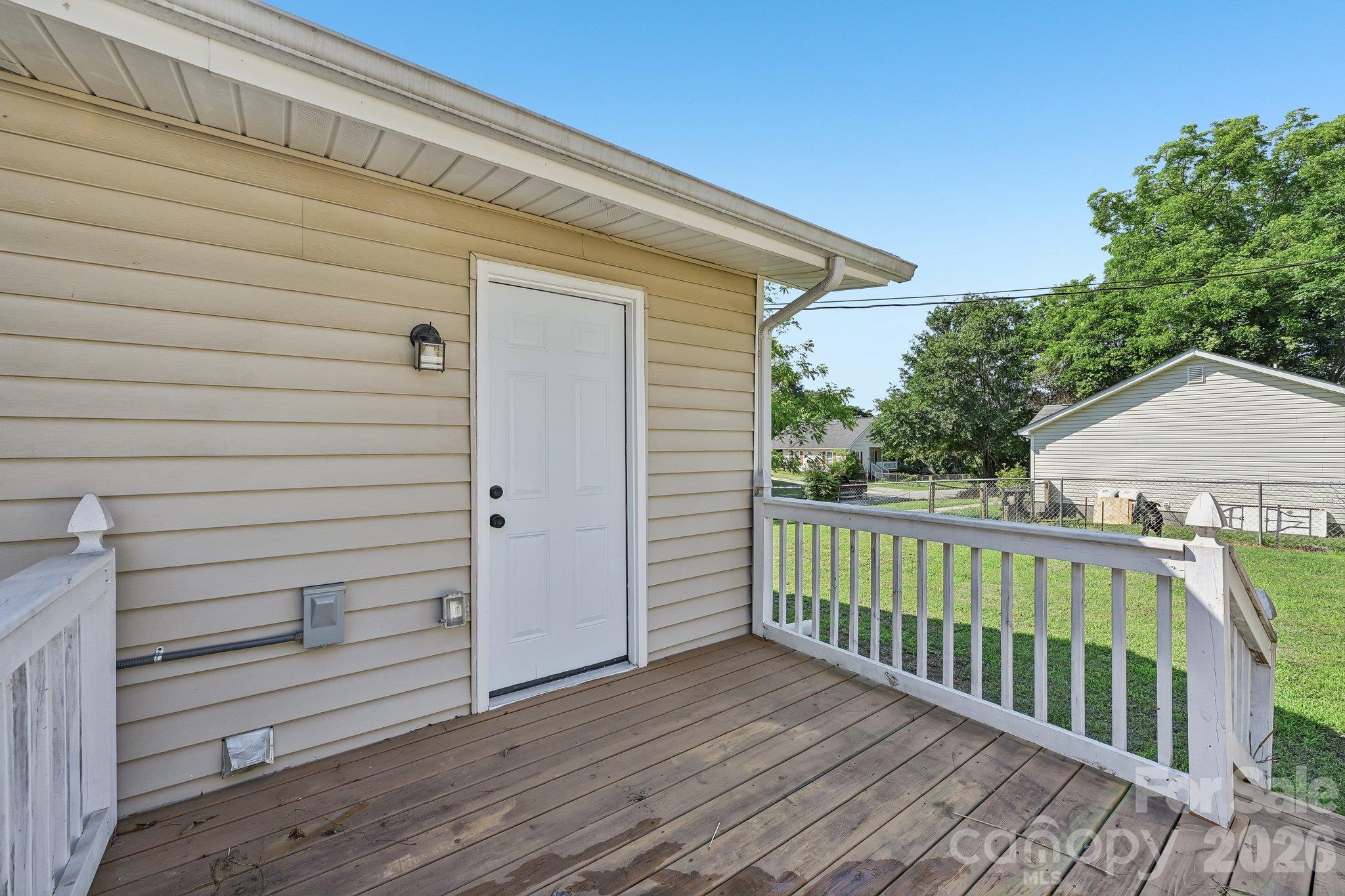 2509 Gardner Street Property Photo 33