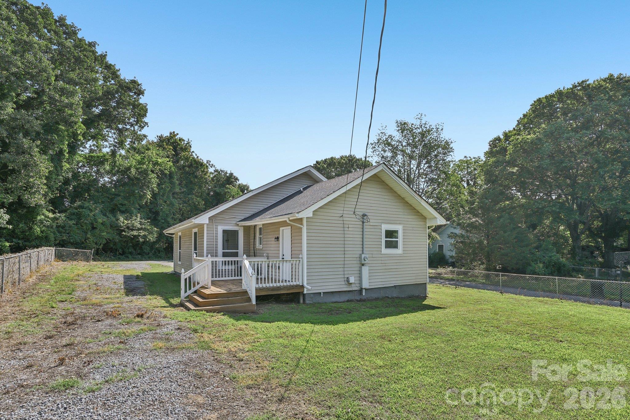 2509 Gardner Street Property Photo 34