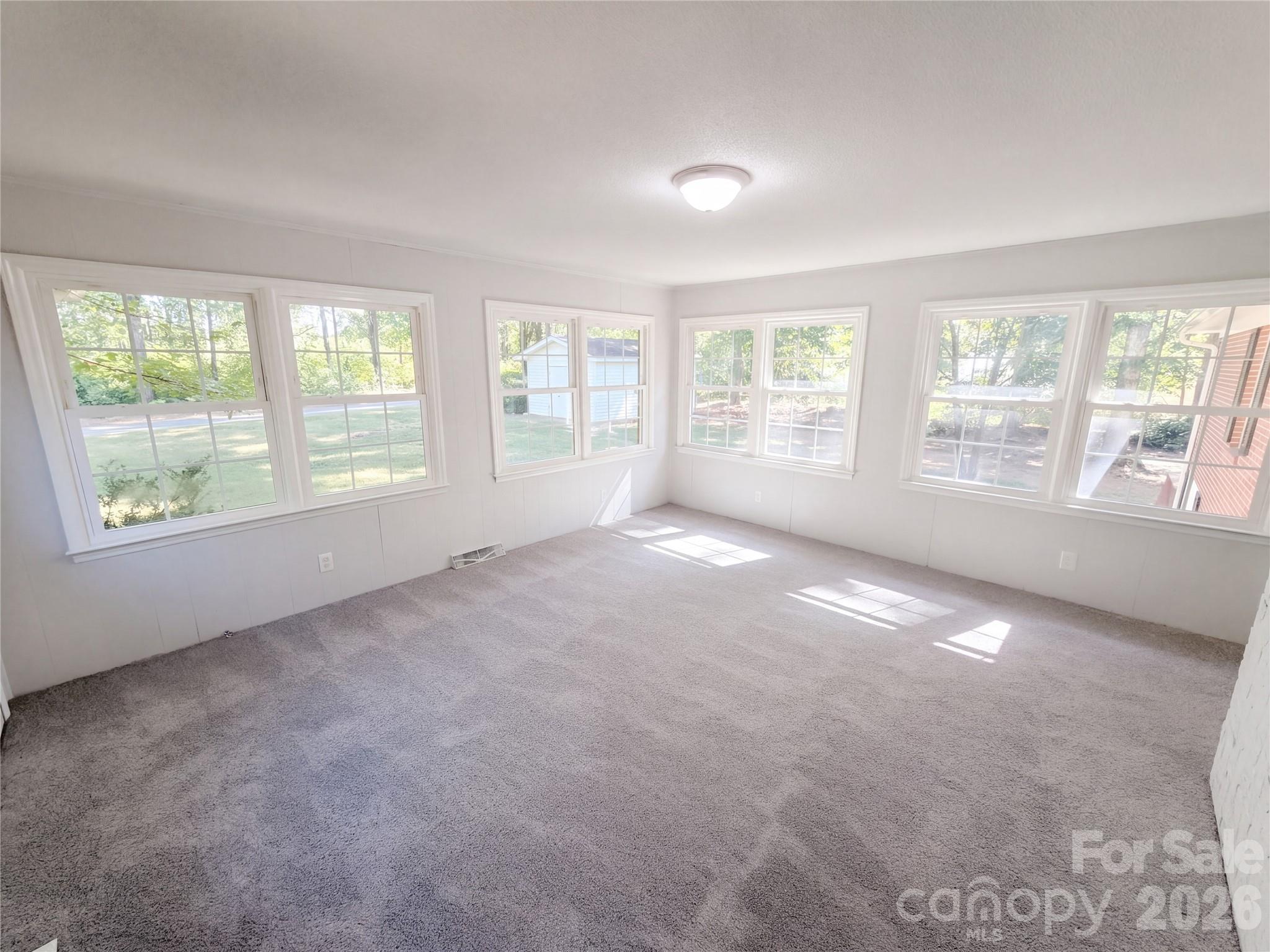 120 Smith Street Property Photo 10