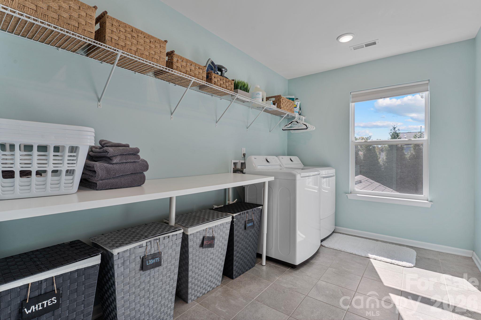 238 Bushney Loop Property Photo 27