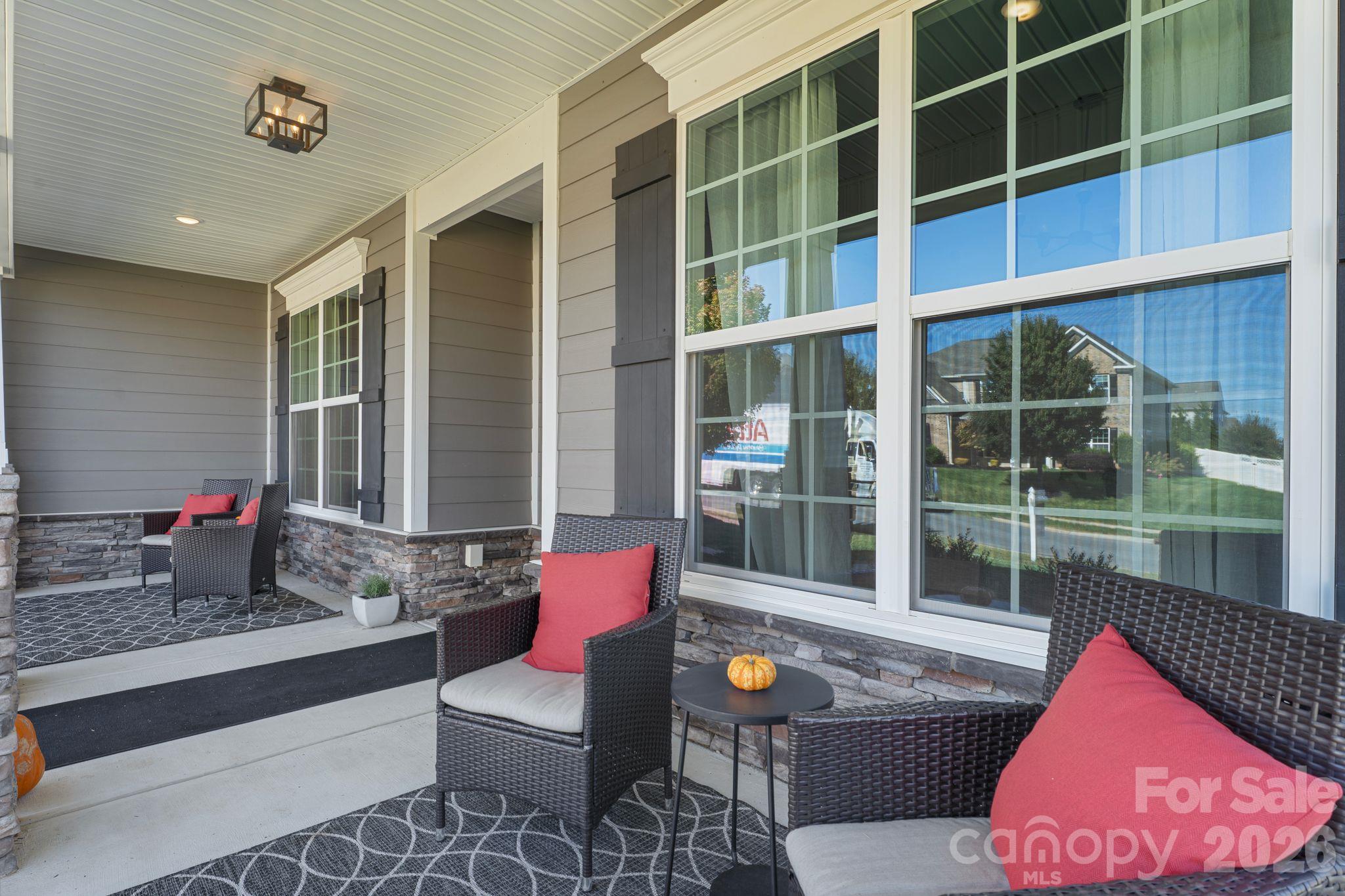 238 Bushney Loop Property Photo 34