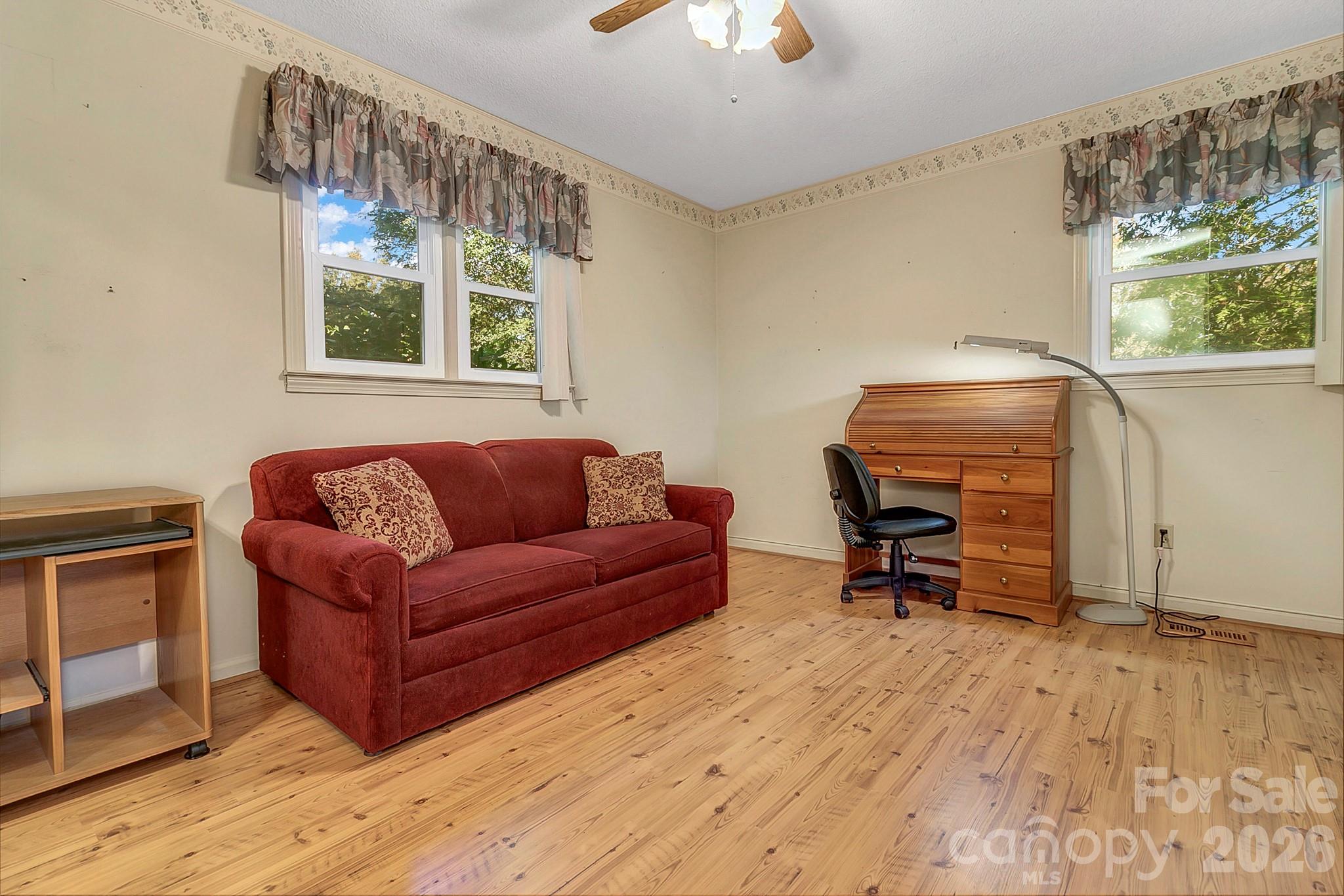 1 Dewberry Lane Property Photo 20