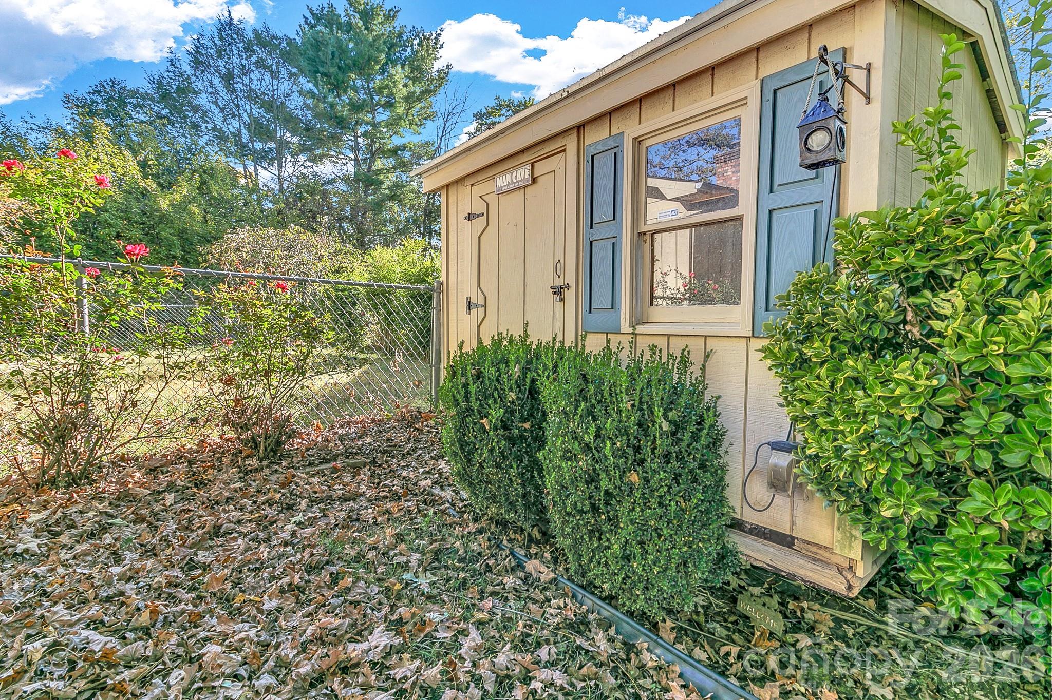 1 Dewberry Lane Property Photo 22
