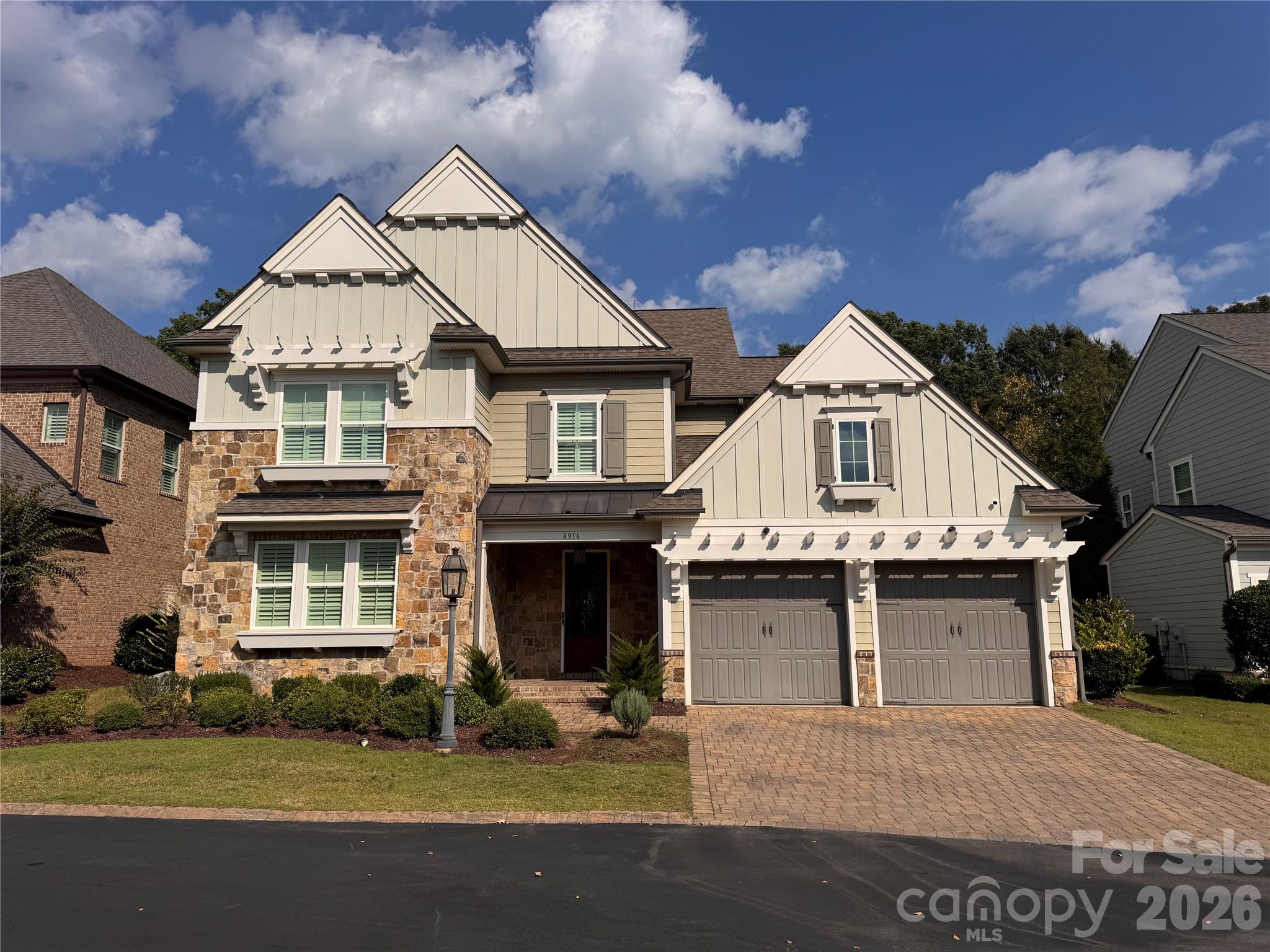 8916 Blakeney Drive Property Photo 1