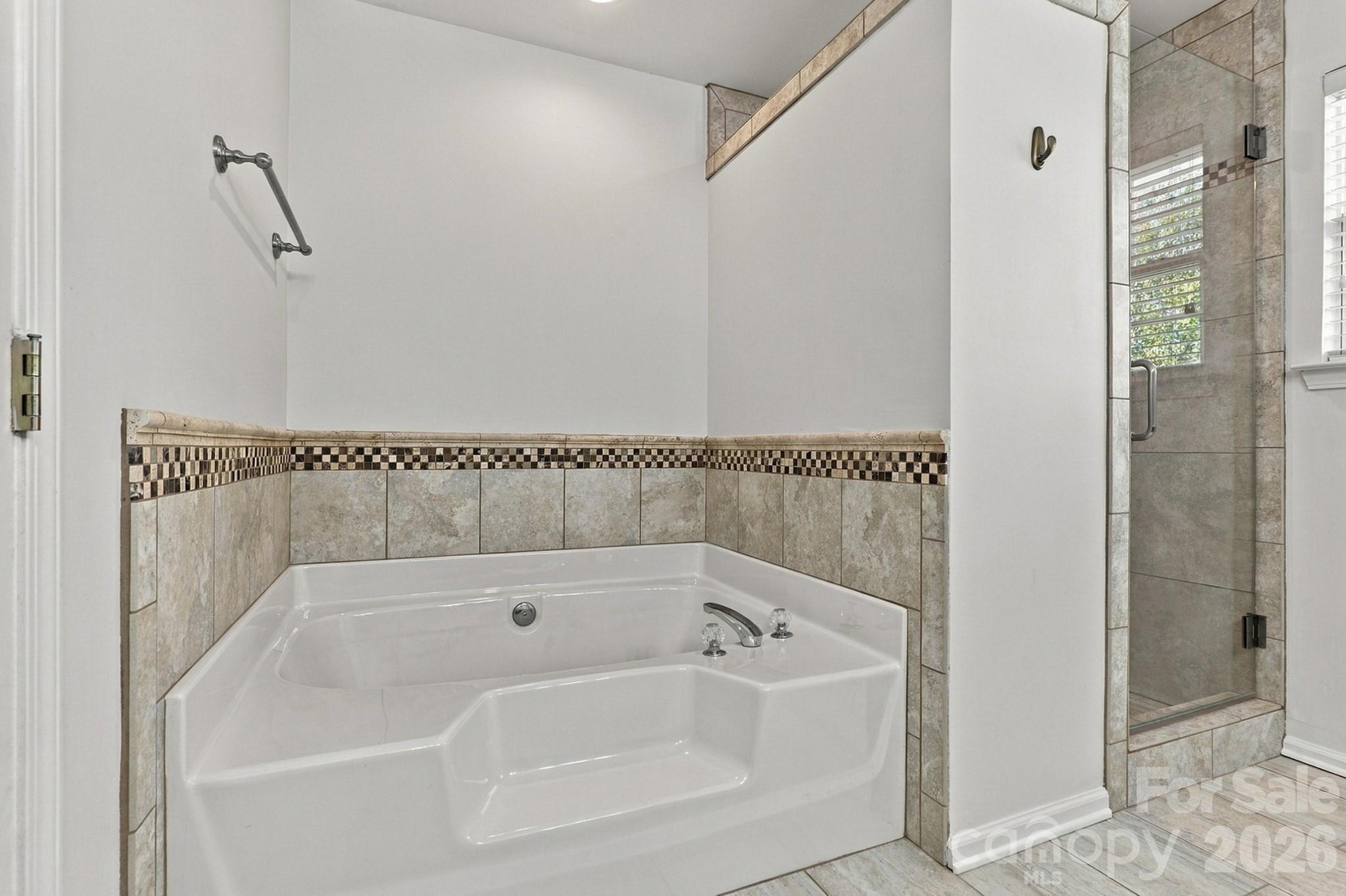 12025 Harmon Lane Property Photo 15