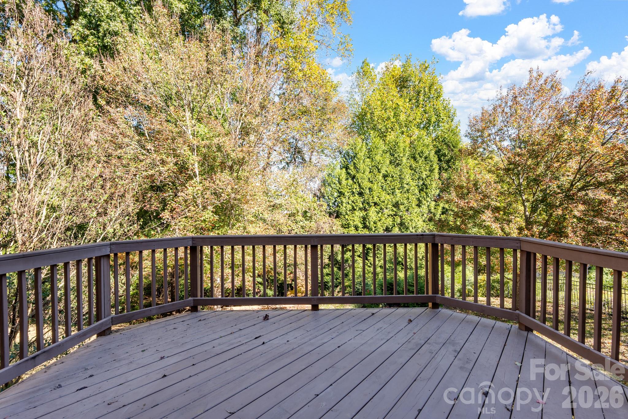 12025 Harmon Lane Property Photo 23