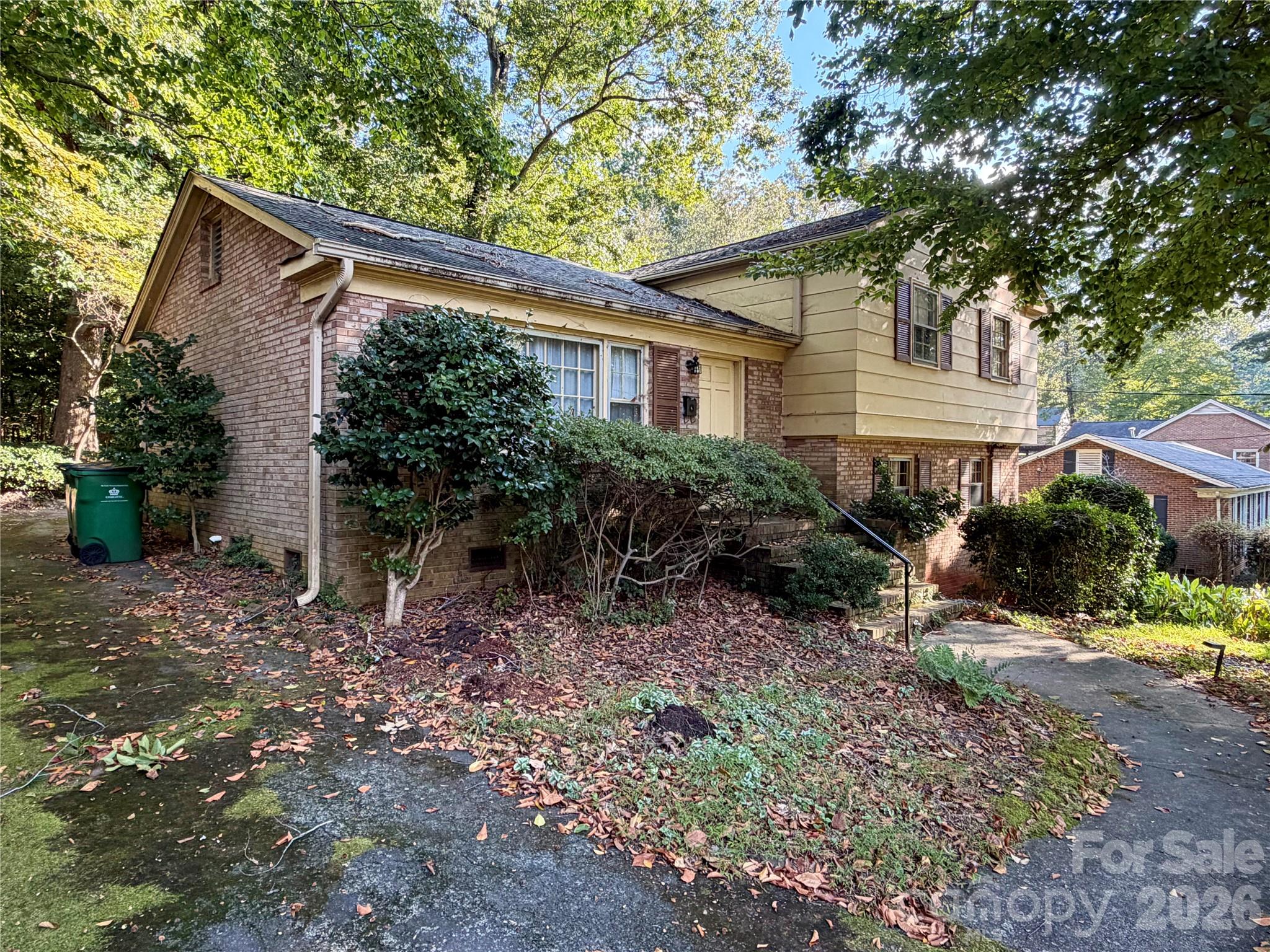 6207 Colchester Place Property Photo 1