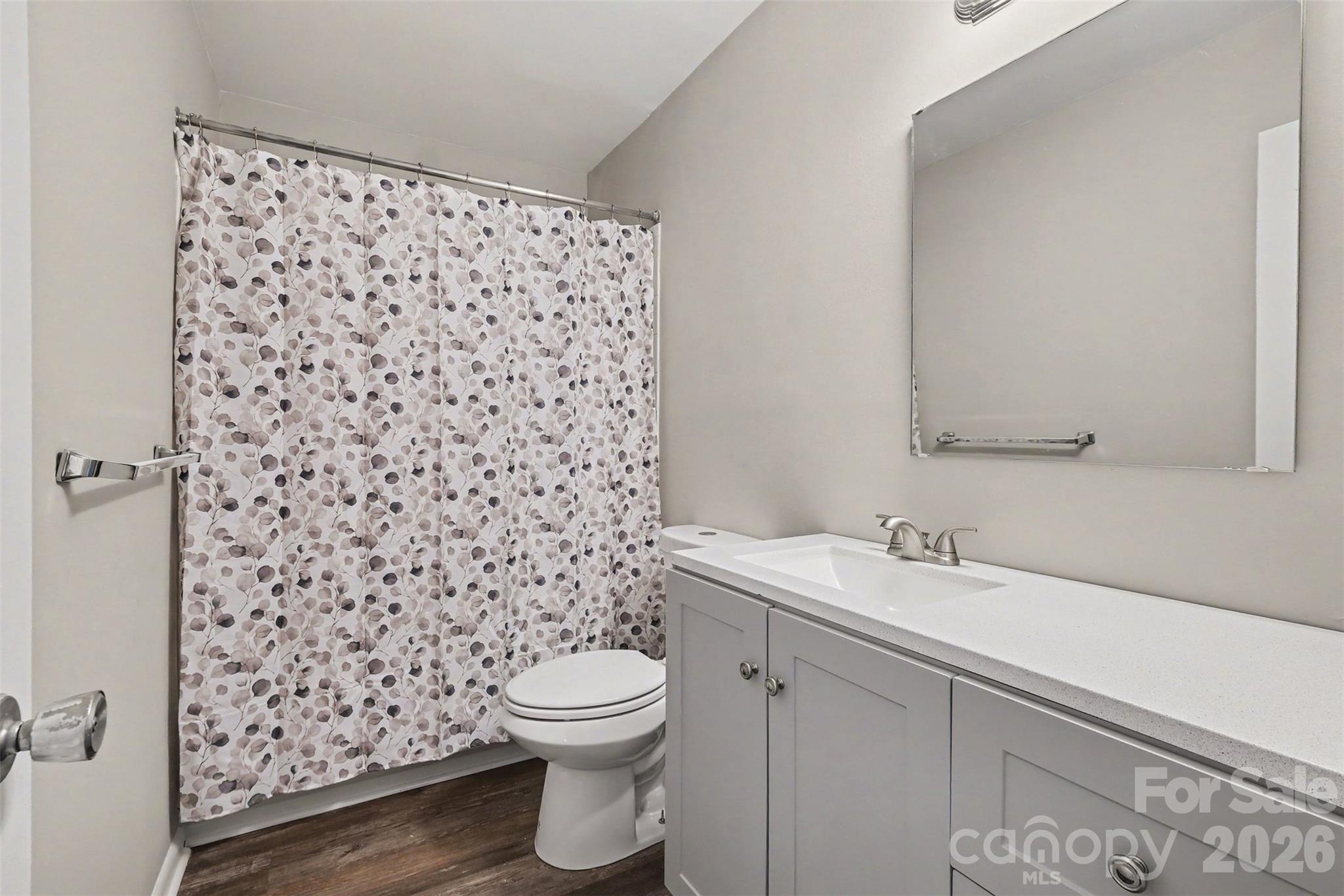 3201 Heathstead Place Property Photo 15