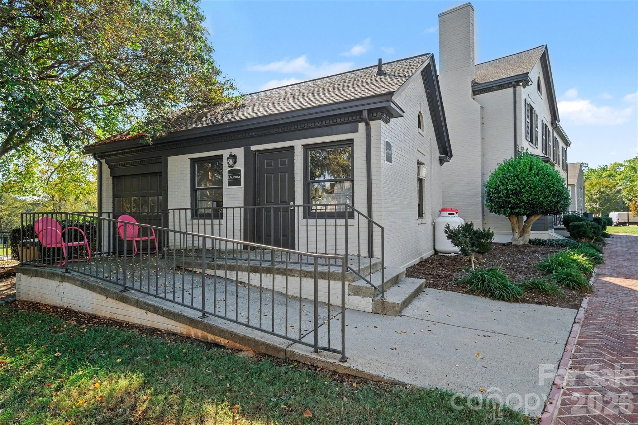 3201 Heathstead Place Property Photo 22