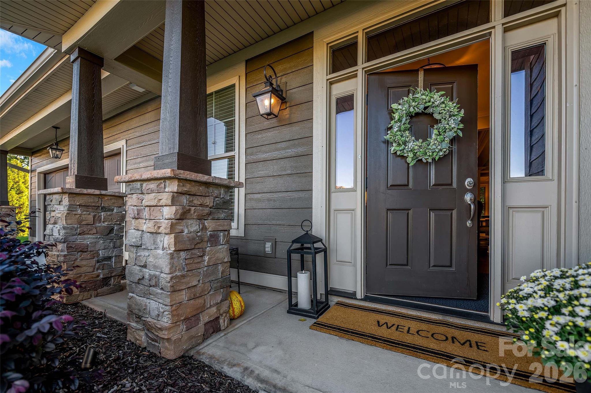 3141 Glacier Court Property Photo 7
