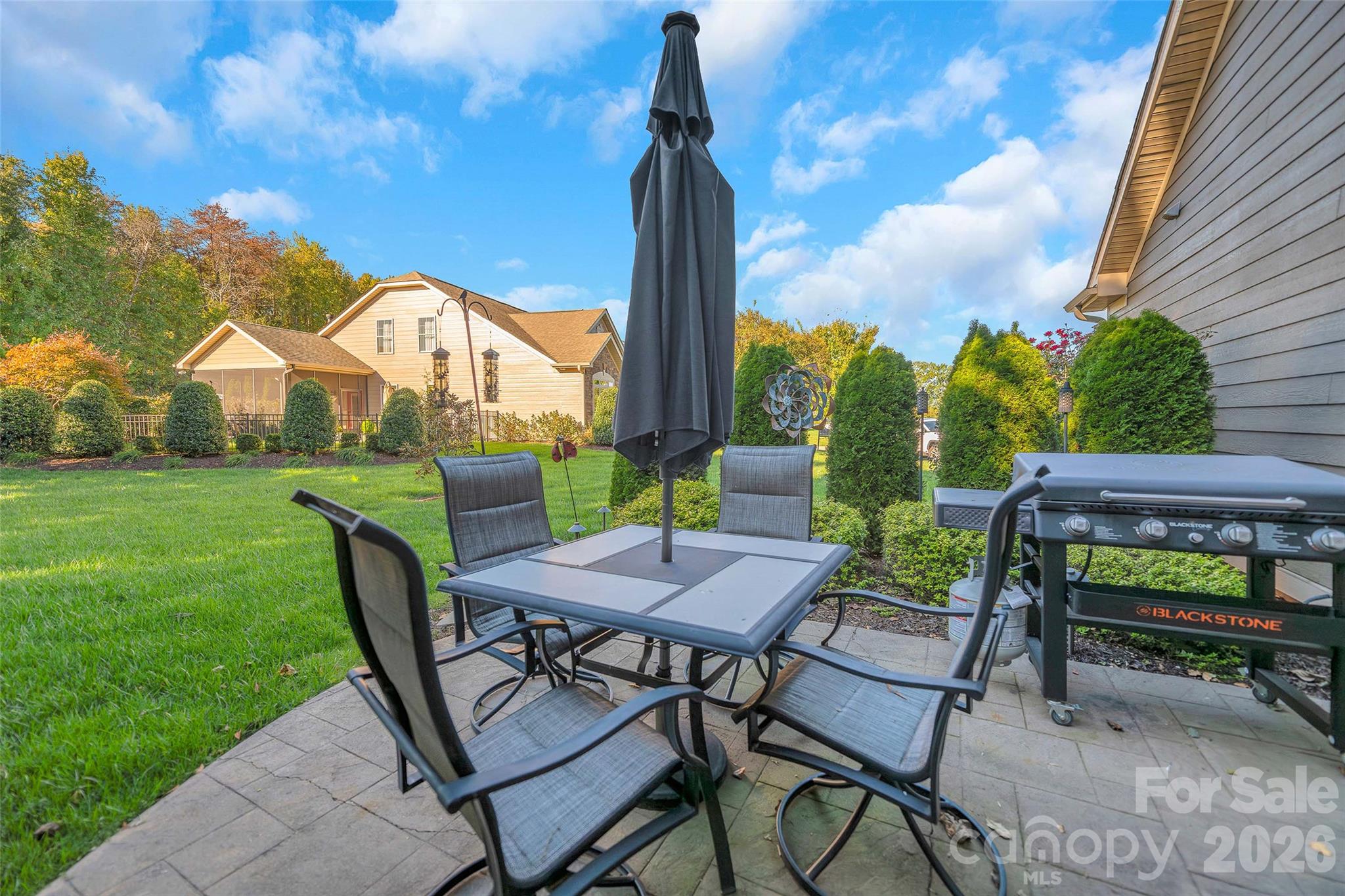 3141 Glacier Court Property Photo 30