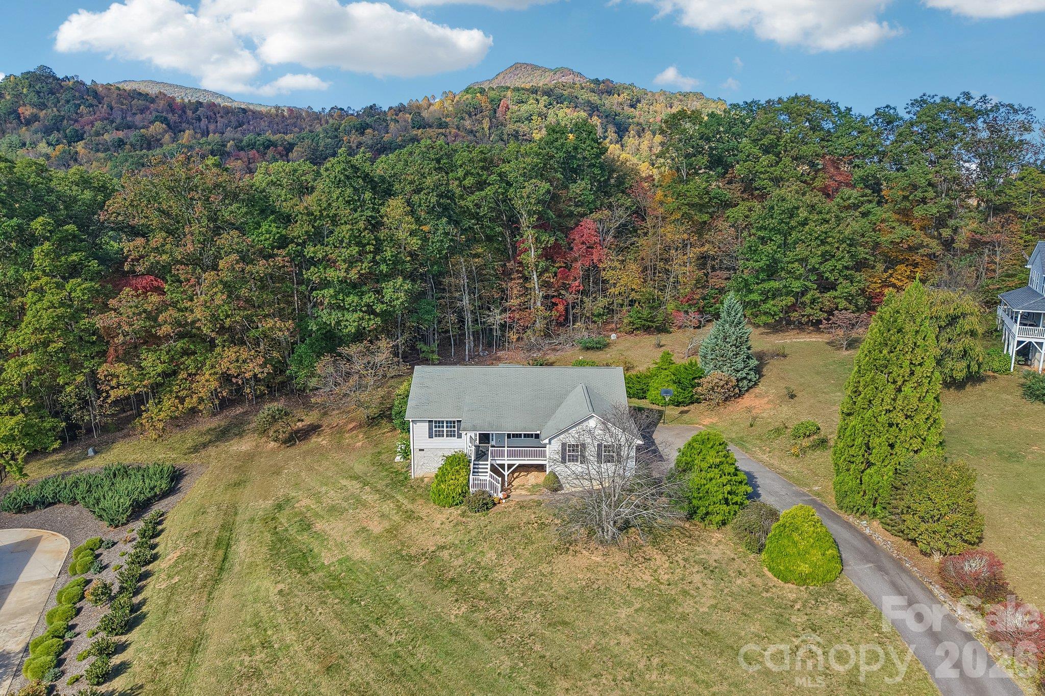 85 Guy Way Property Photo 3
