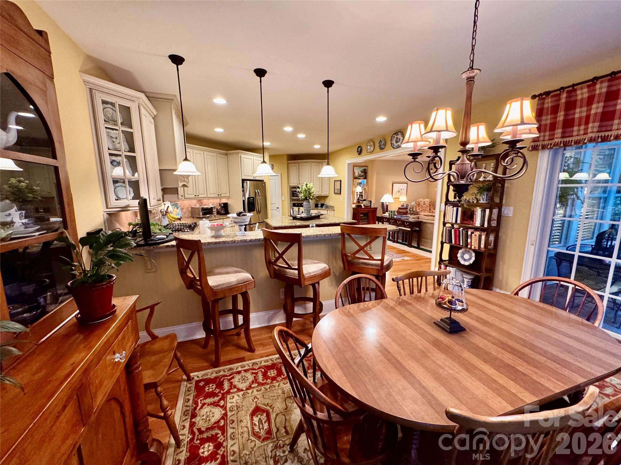 2909 Donegal Drive Property Photo 19