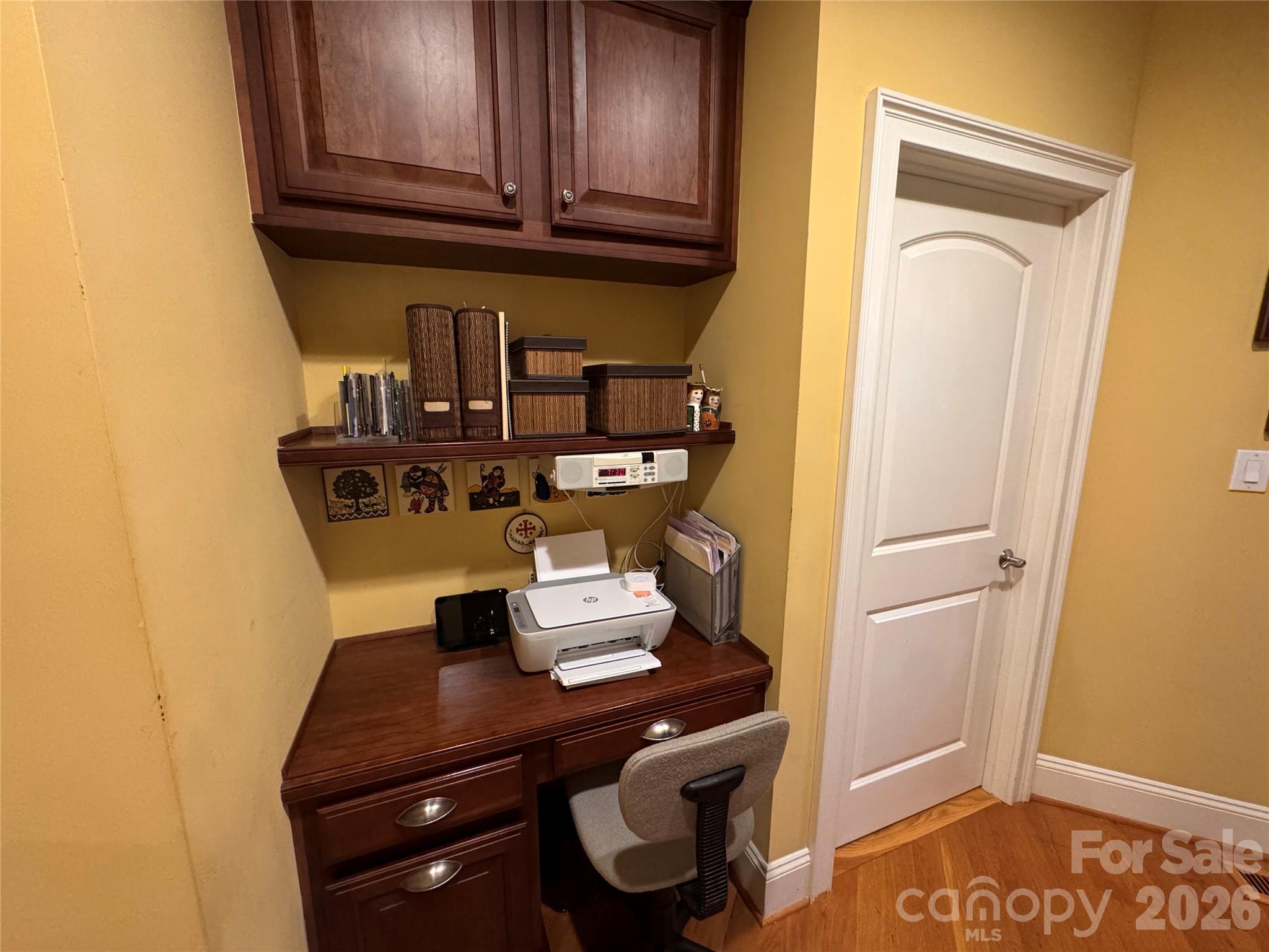 2909 Donegal Drive Property Photo 21